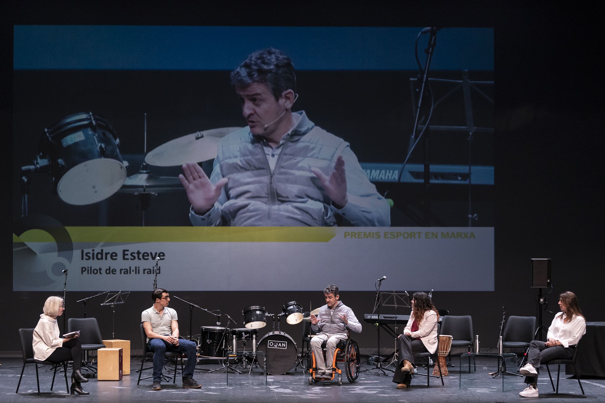 Taula rodona amb els paraesportistes Dani Nafría, Isidre Esteve, Carla Casals i Núria Marquès (d'esquerra a dreta), en la 23a edició dels Premis Esport en Marxa. FOTO: Mireia Comas