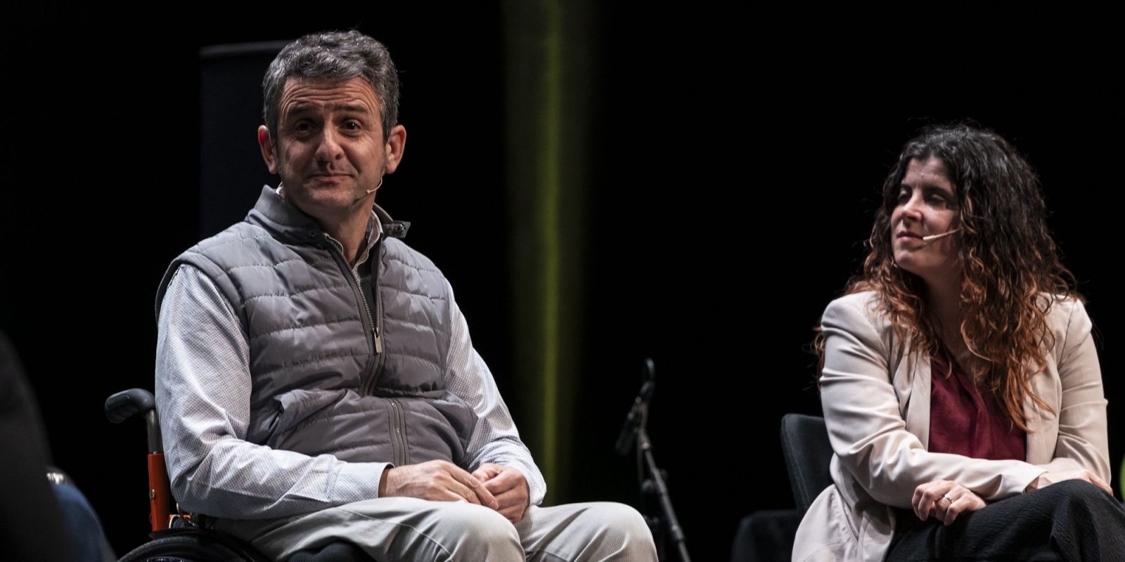 Els paraesportistes Isidre Esteve i Carla Casals, en la 23a edició dels Premis Esport en Marxa. FOTO: Mireia Comas