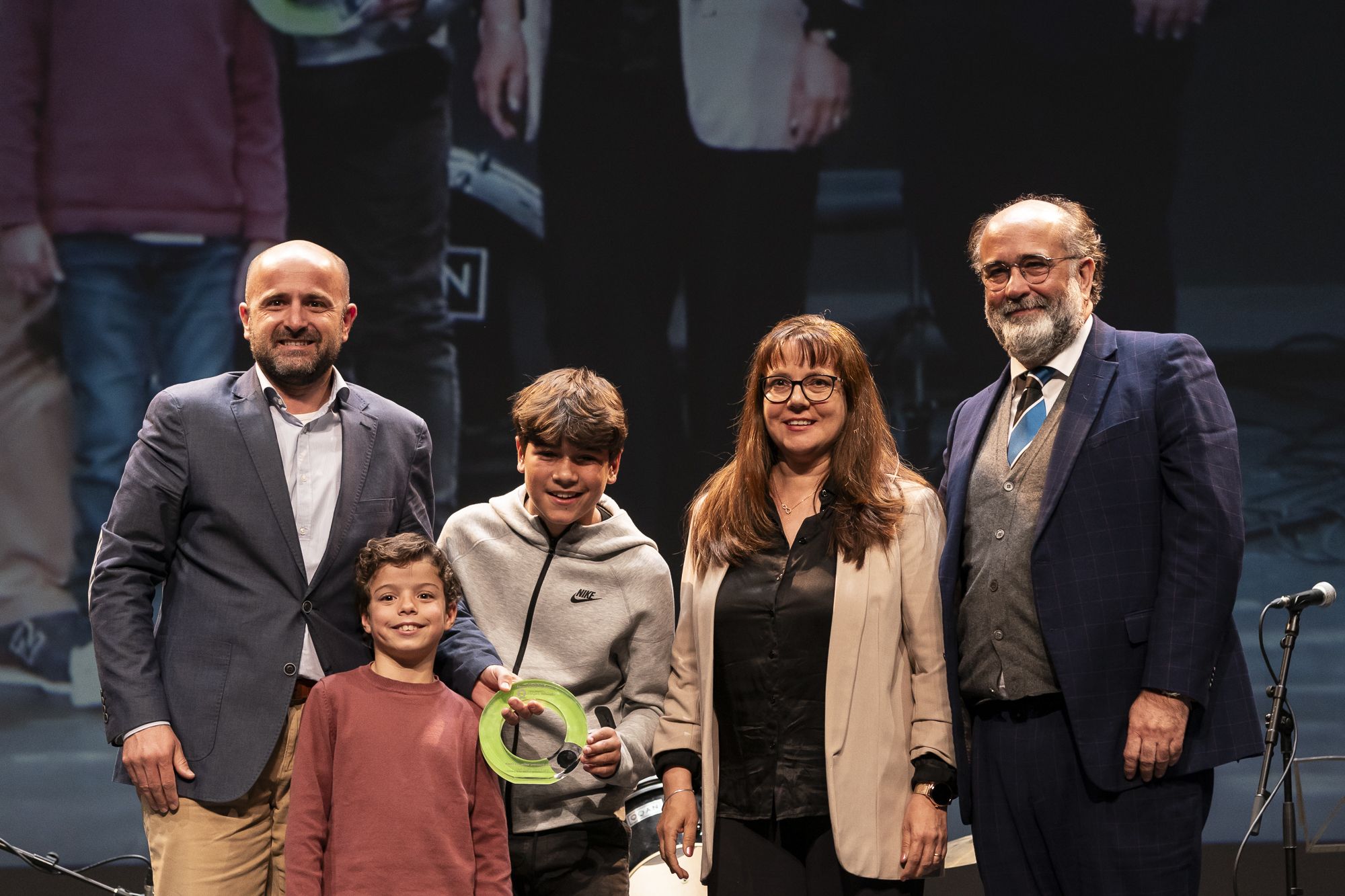 El Club de Rugby Sant Cugat, guardonat amb el premi a millor promoció de la base en la 23a edició dels Premis Esport en Marxa. FOTO: Mireia Comas