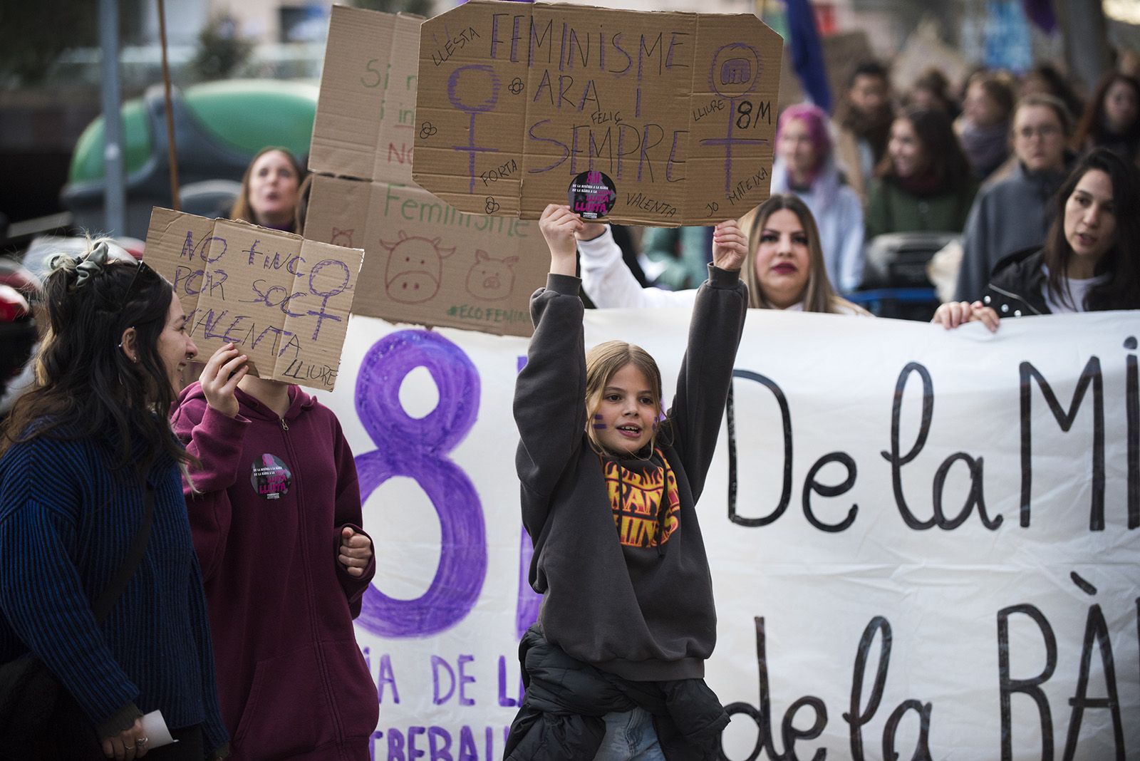 Manifestació 8M. FOTO: Bernat Millet.