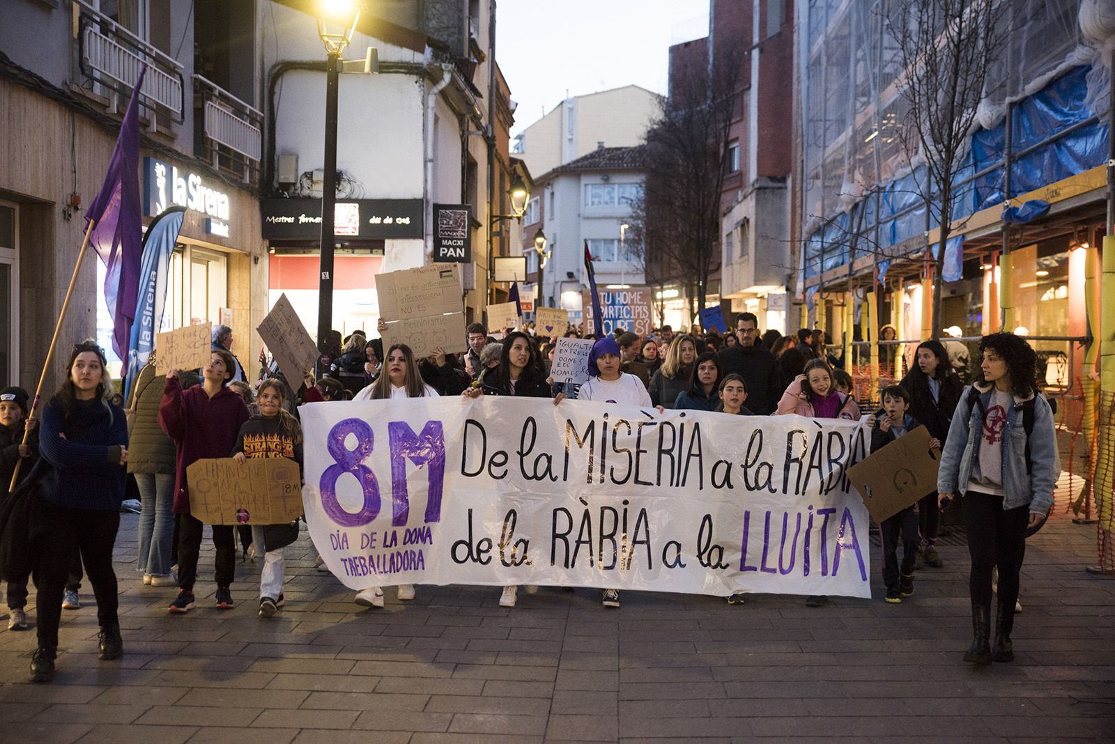 Manifestació 8M. FOTO: Bernat Millet.