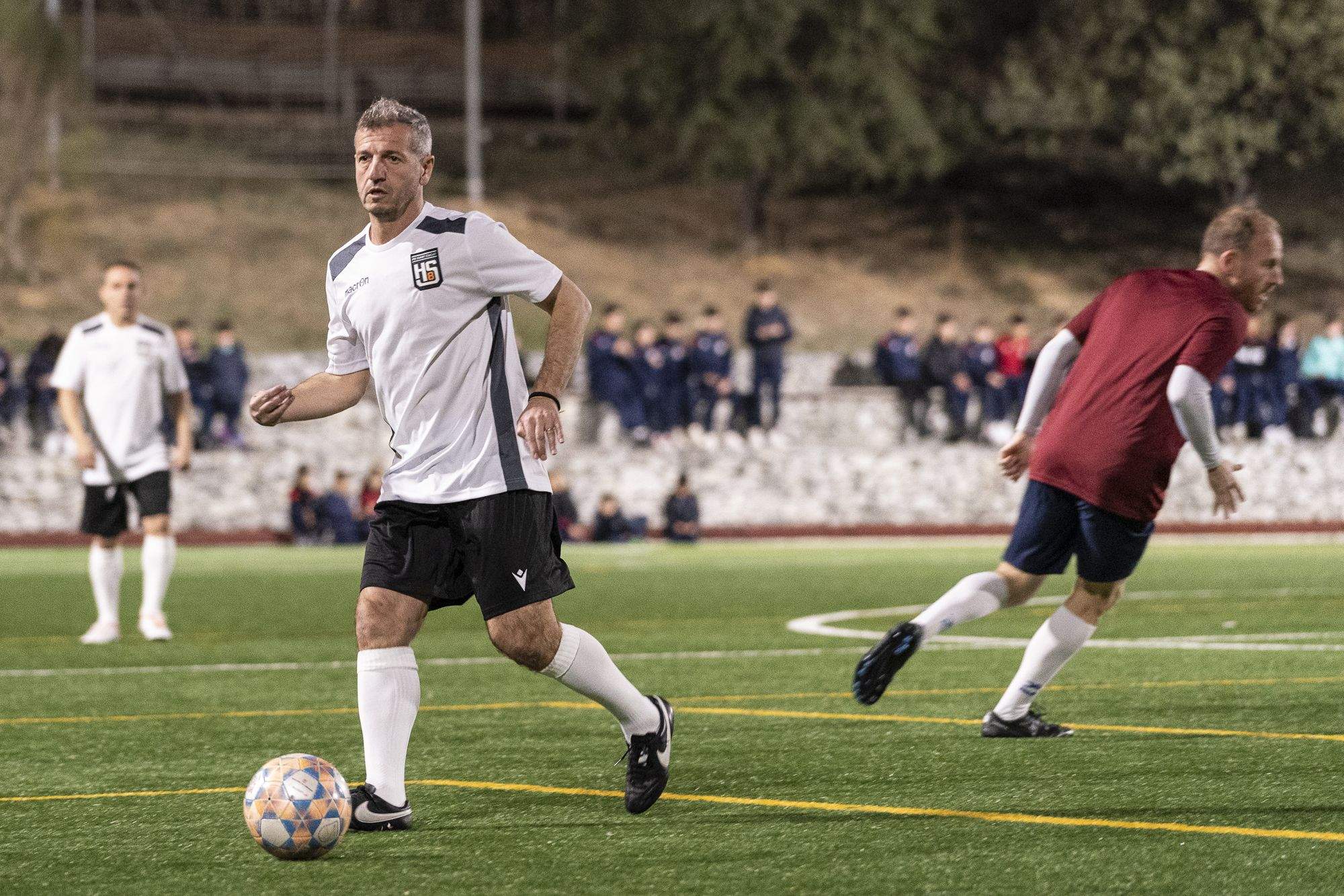 Partit de les Estrelles entre un equip d'exjugadors del FC Barcelona i un equip d'exjugadors de la Penya Blaugrana Sant Cugat en la presentació d'equips del club santcugatenc. FOTO: Mireia Comas