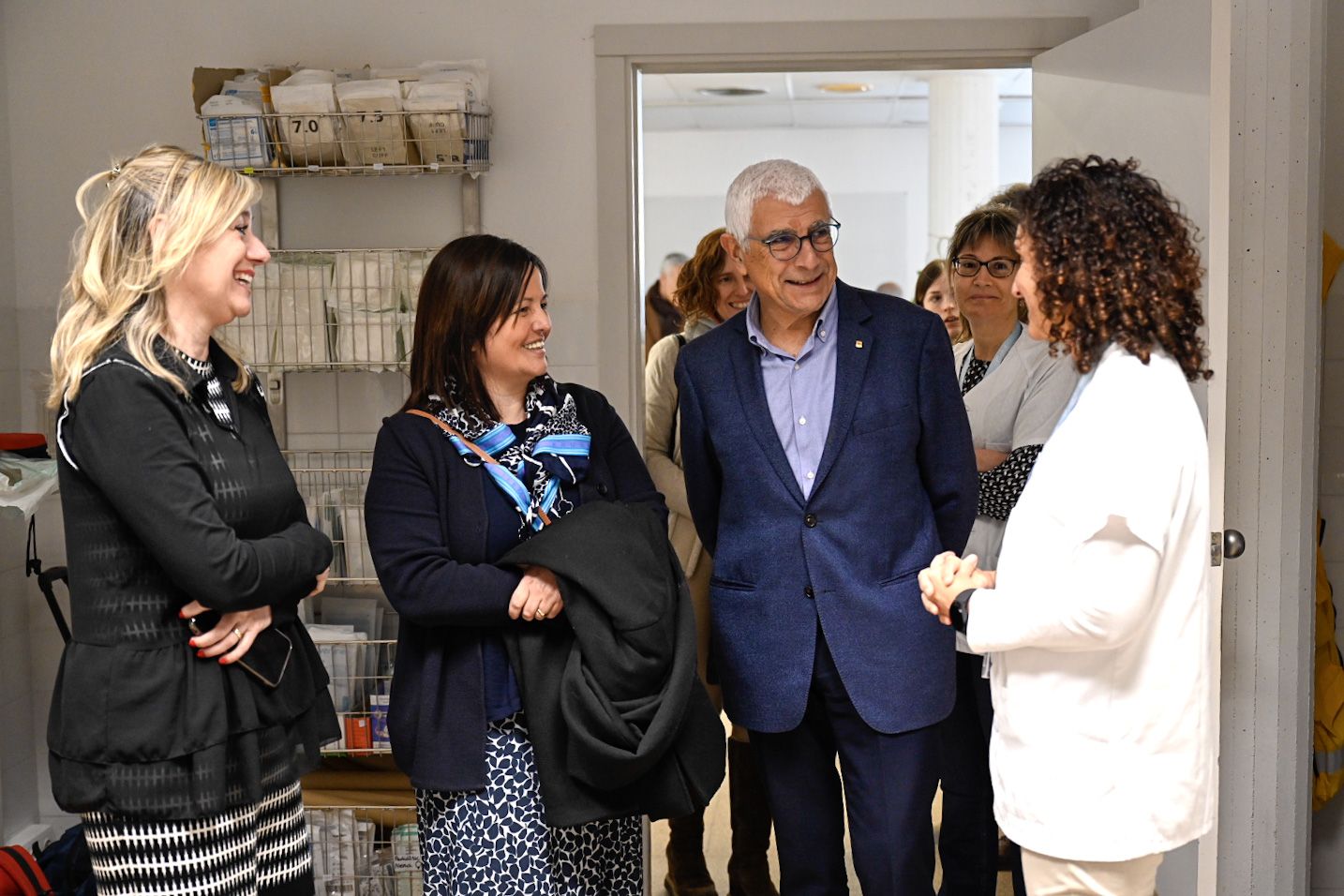 El conseller de Salut durant la seva visita institucional al CAP Flix. FOTO: Departament de Salut