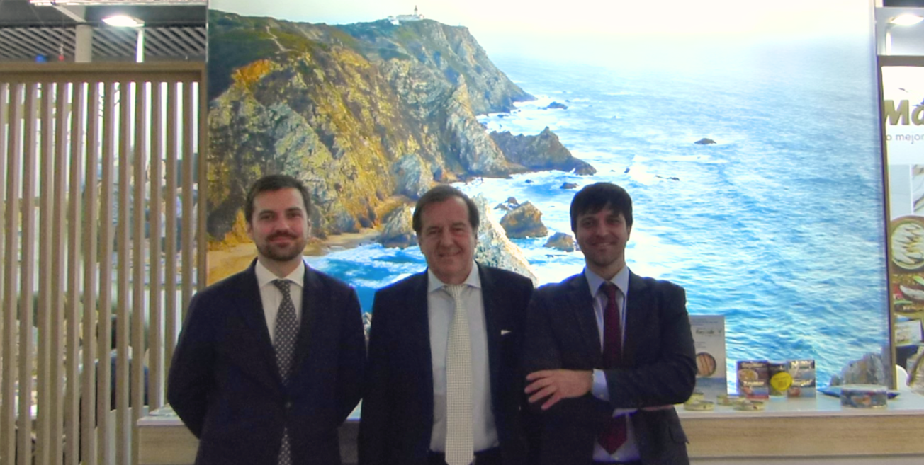 Jaime Coll Mora, director de desenvolupament de negoci; Alfonso Coll Núñez, director general, i Javier Coll Mora, director d'operacions i exportacions FOTO: Cedida