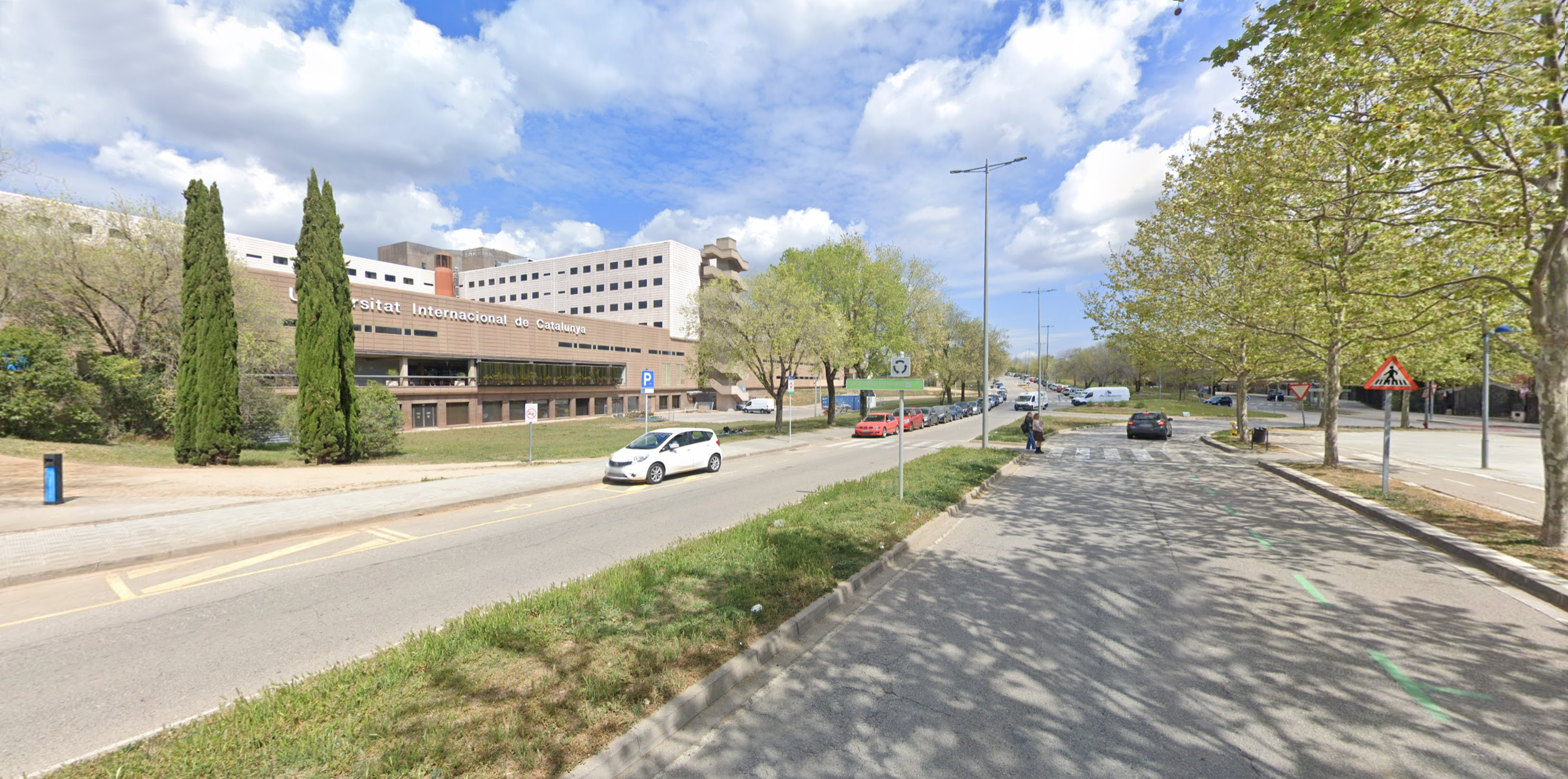 Places de zona verda a toca de la UIC FOTO: Google Street View