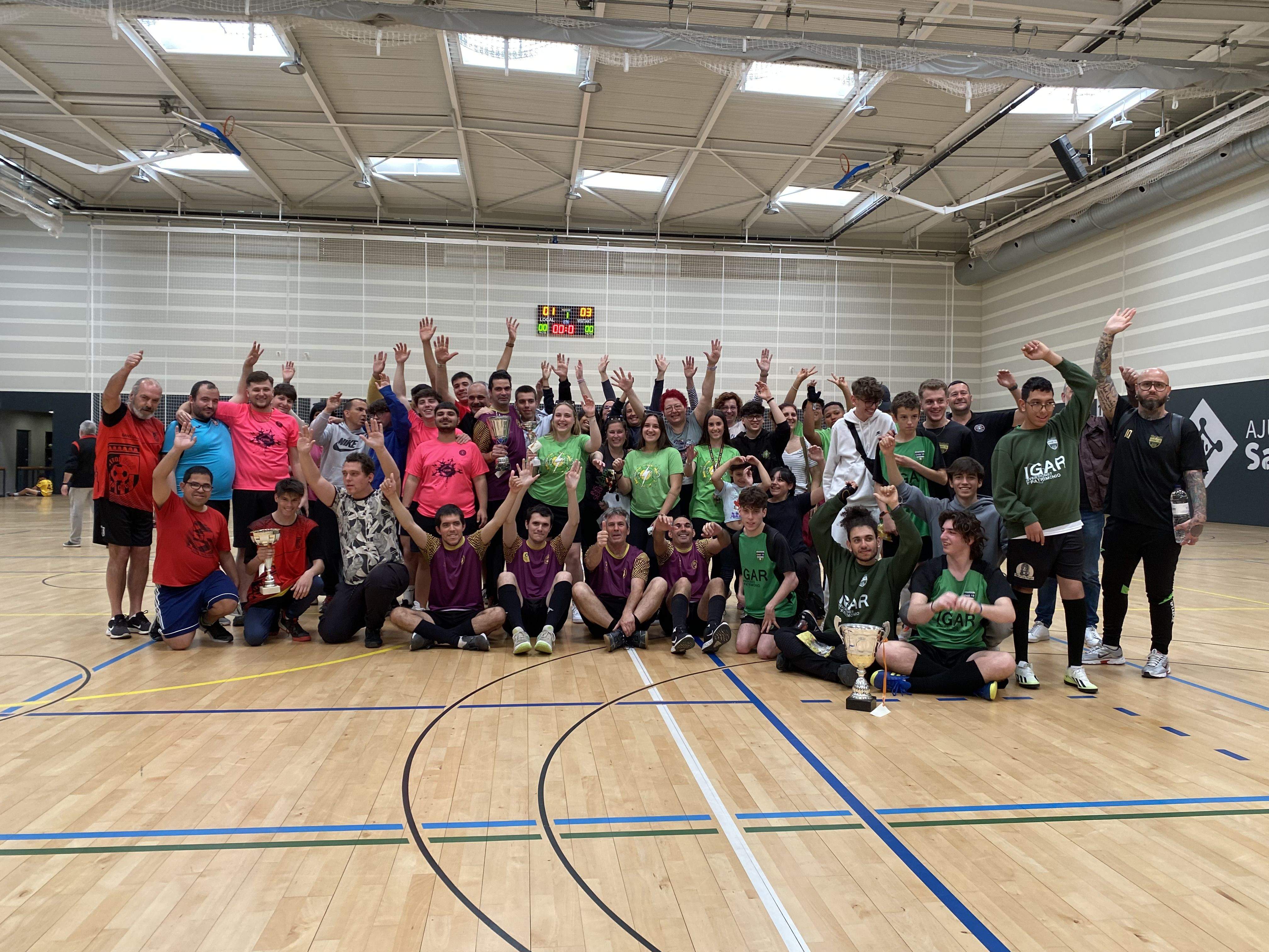 Els 1r Torneig de futbol Sala inclusiu organitza't per l'FS Sant Cugat, s'ha disputat al ZEM La Guinardera. Foto: FS Șanț Cugat 