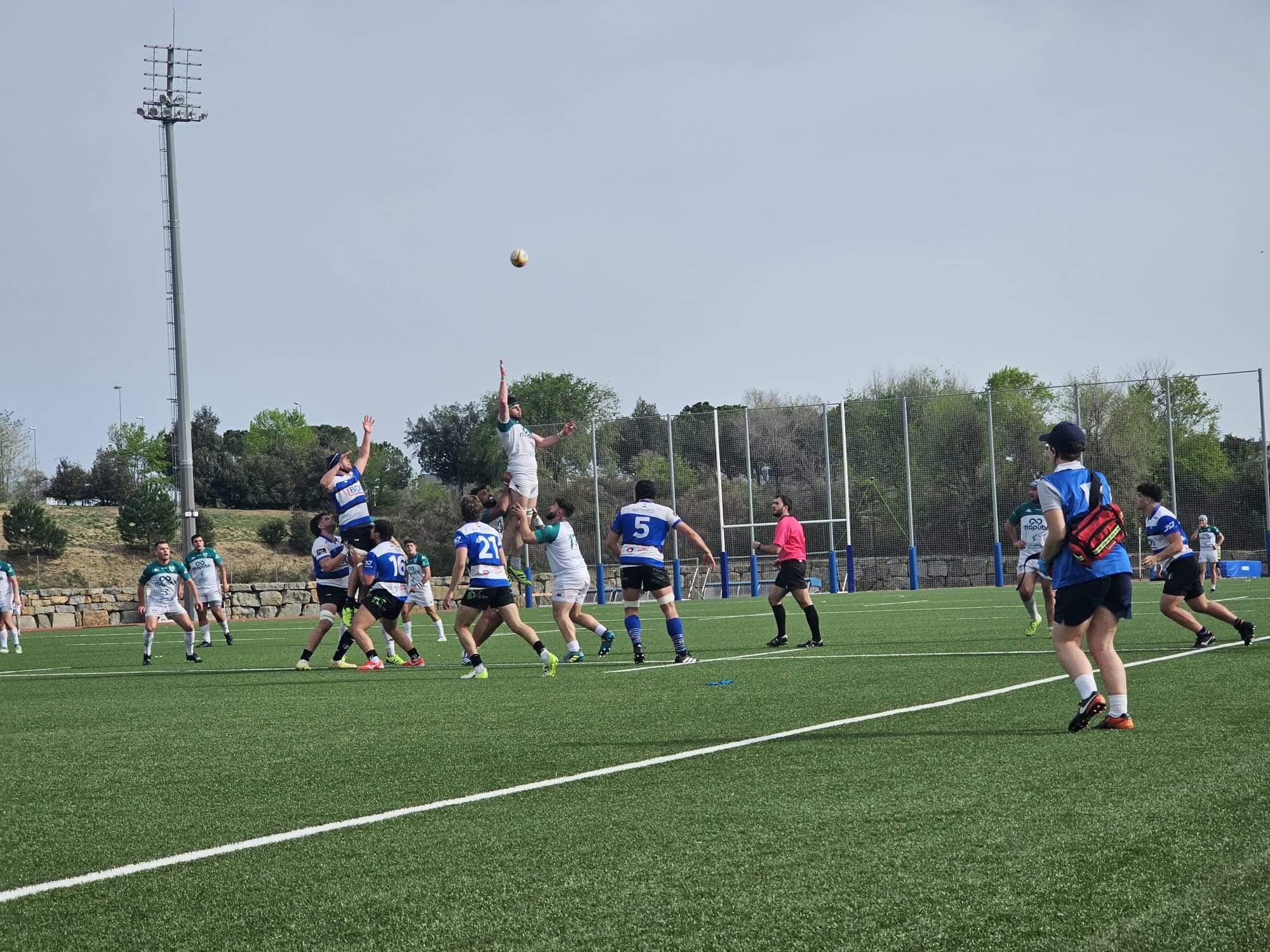 Derrota del Rugby Sant Cugat que es jugarà la seva plaça pel play-off d'ascens a la darrera jornada. Foto: Dani Esclusa