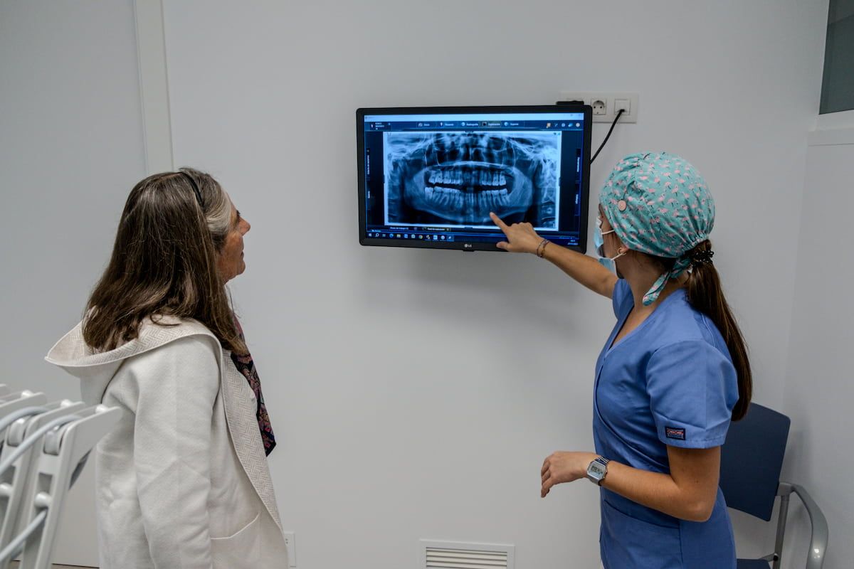 Radiografia de la clínica dental de Sant Cugat, Grup Dr. Bladé. FOTO: Cedida