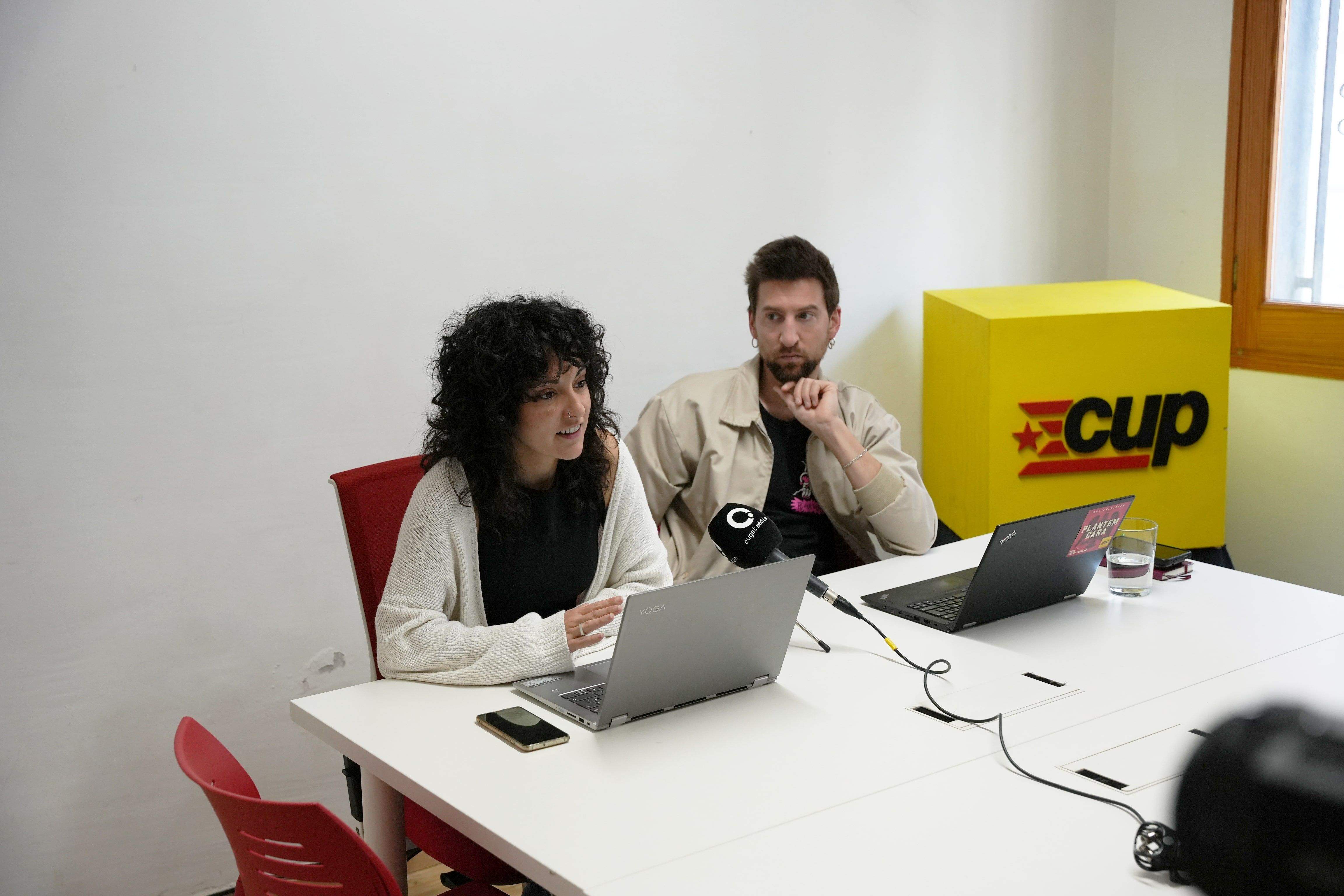 Els 2 regidors de la CUP, Ariadna Sierra i Marco Simarro FOTO: CUP Sant Cugat