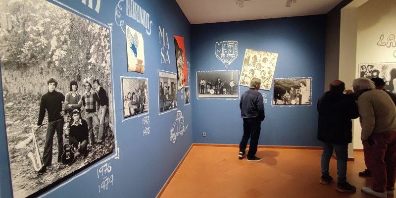 L'exposició repassa el naixement de diversos grups durant els 60 FOTO: TOT Sant Cugat
