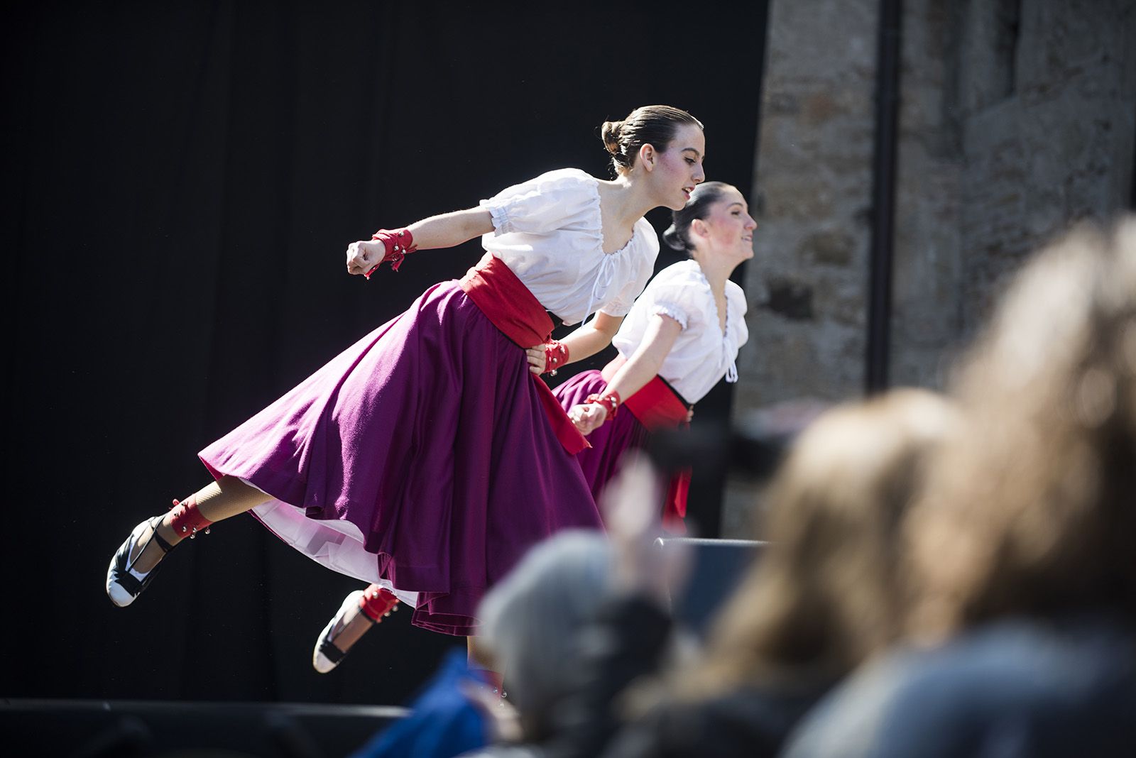 14a Trobada d'esbarts catalans Escola de Dansa 2024. FOTO: Bernat Millet.