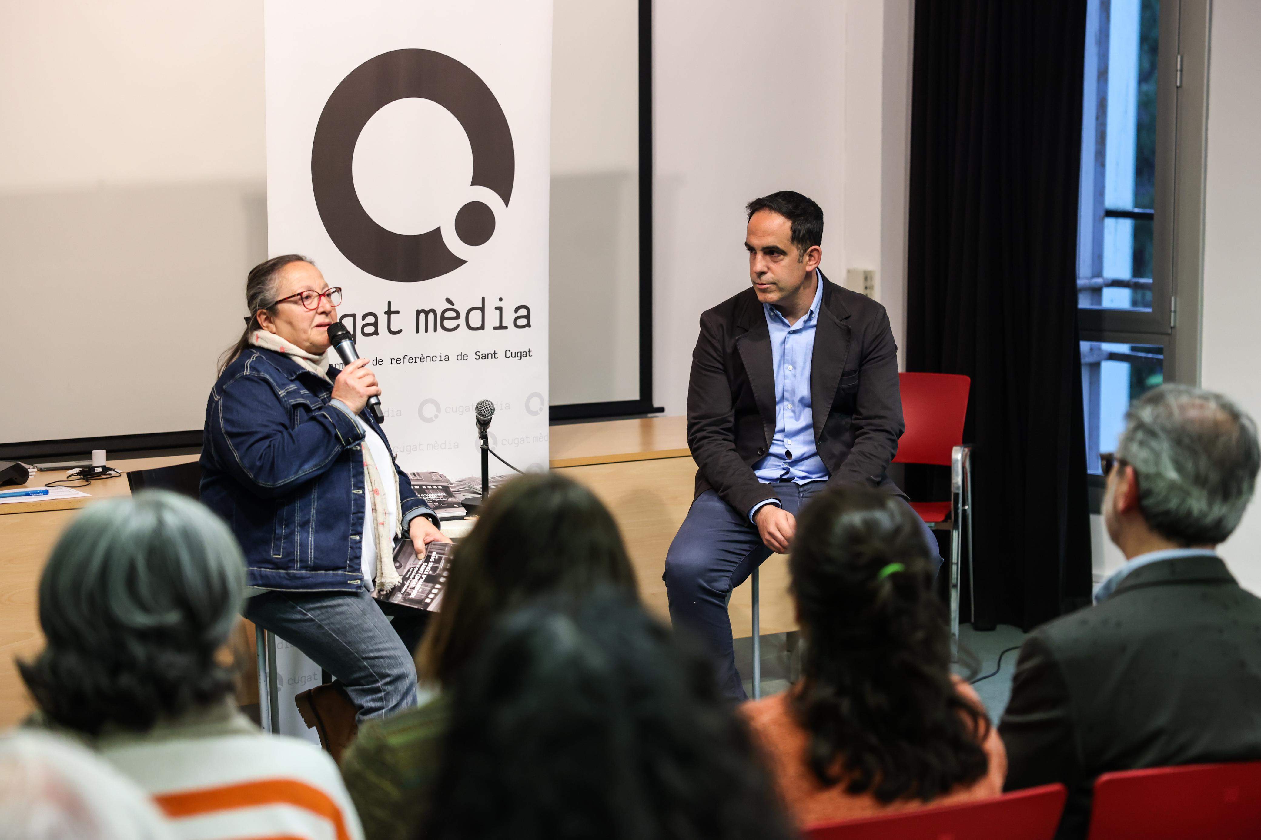 Presentació del llibre de Joan García 'Mig segle d'Handbol Sant Cugat. Història, trajectòria i anècdotes'. FOTO: Ajuntament