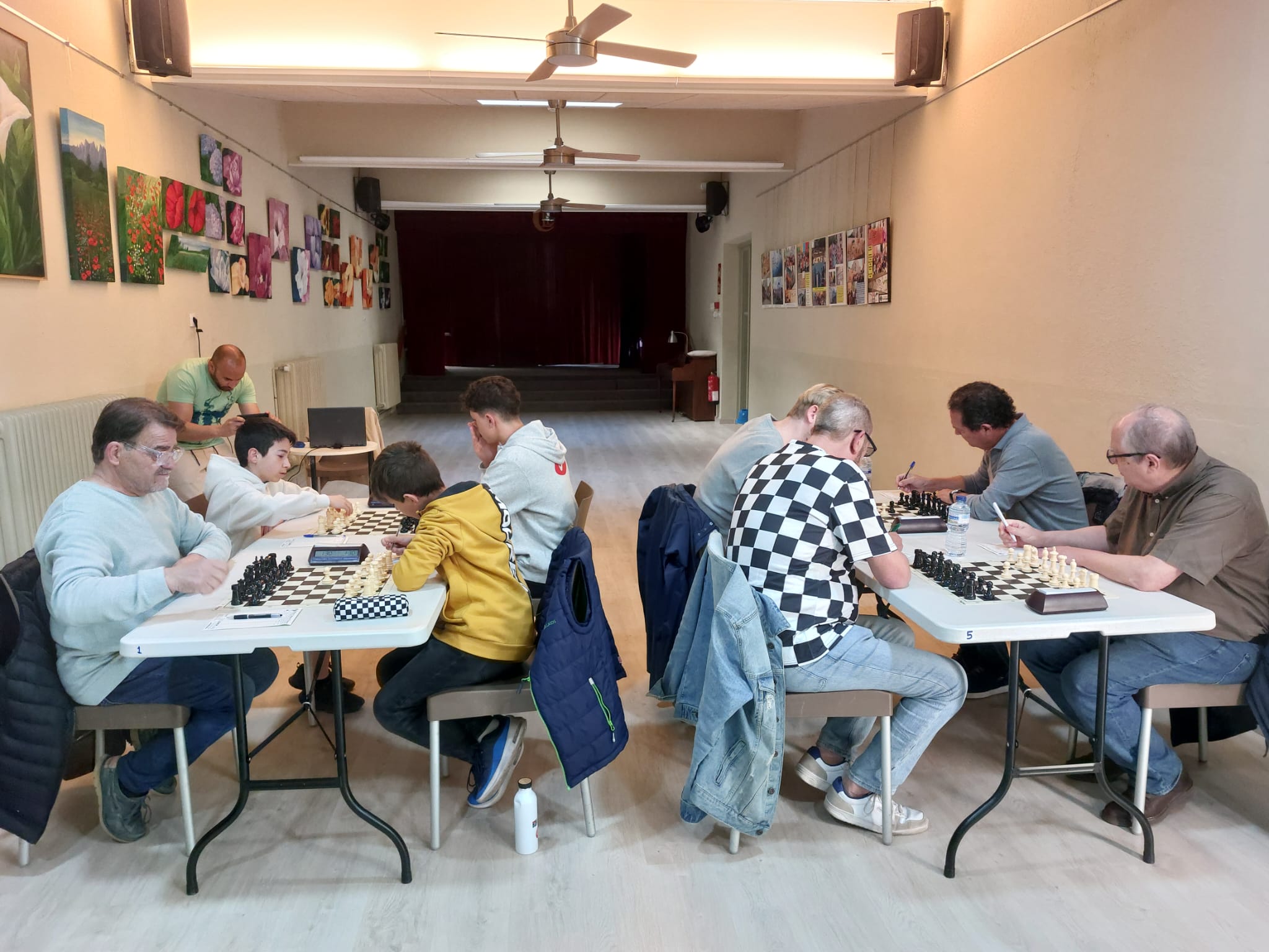 El Club Escacs Dos Torres Sant Cugat ha aconseguit l'ascens en el seu any de fundació. FOTO: Cedida