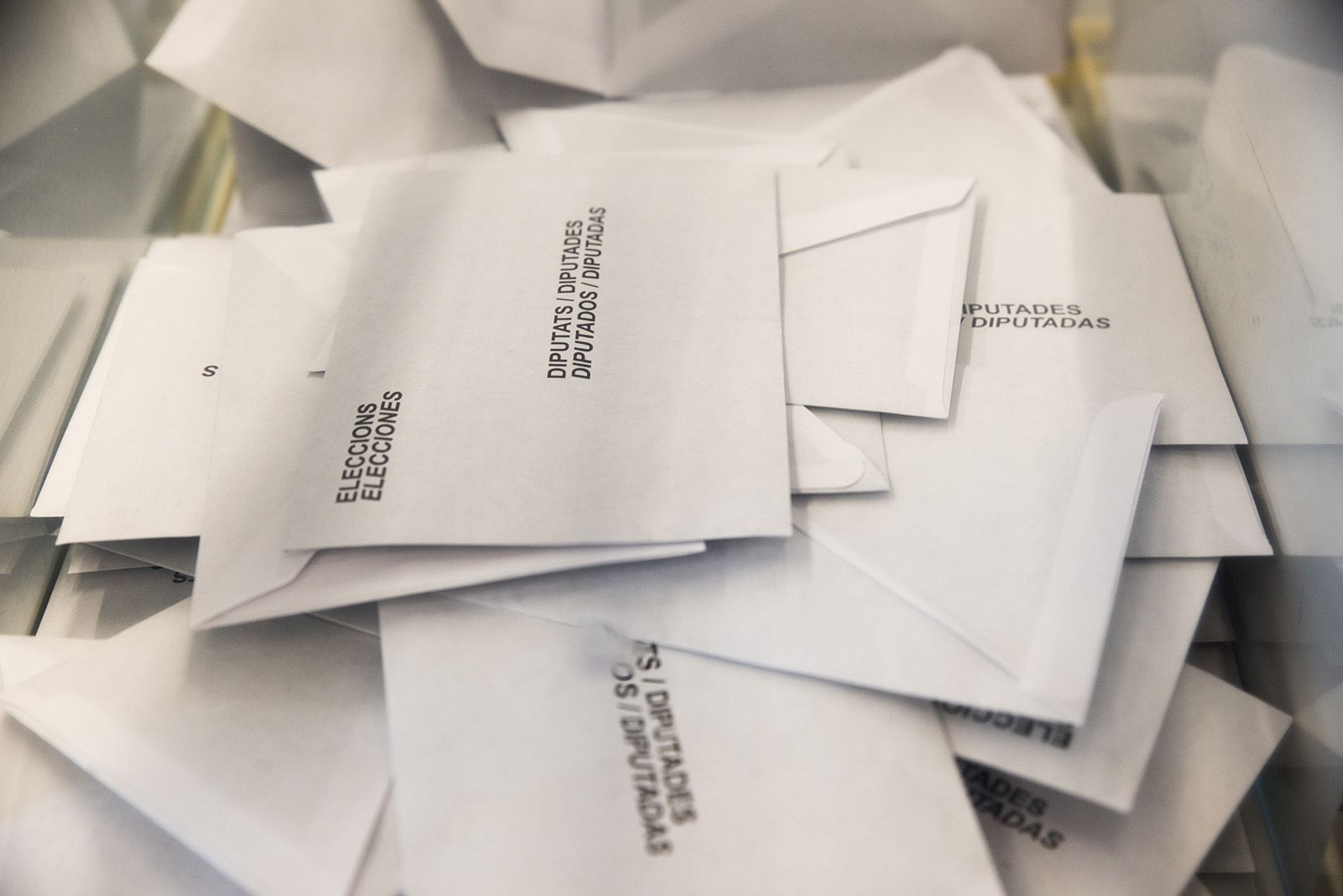 Seu electoral Teatre La Unió. FOTO: Bernat Millet.