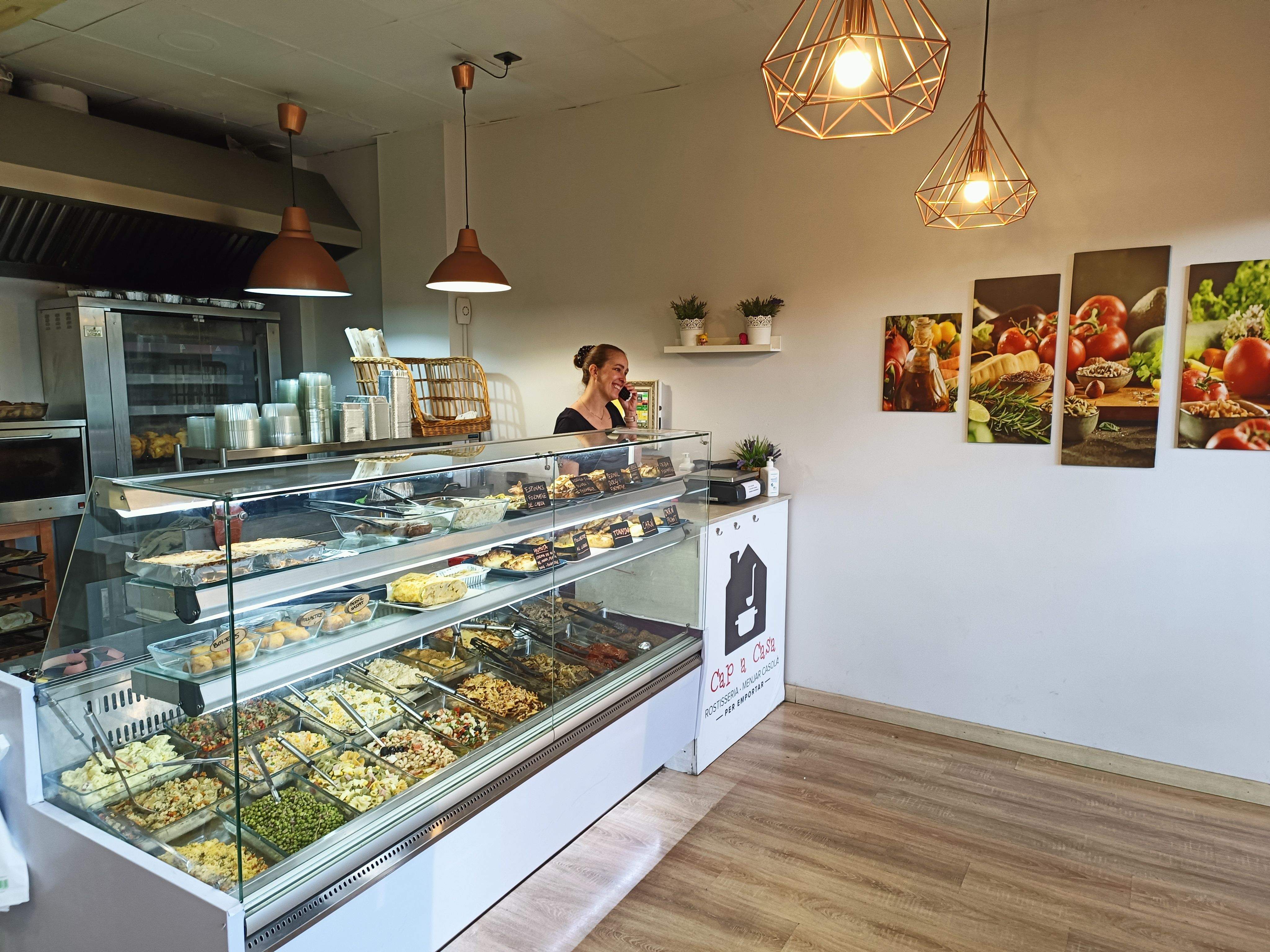 ‘Cap a Casa’ el trobaràs a Abat Armengol, número 18-24 Local 3. FOTO: Cedida