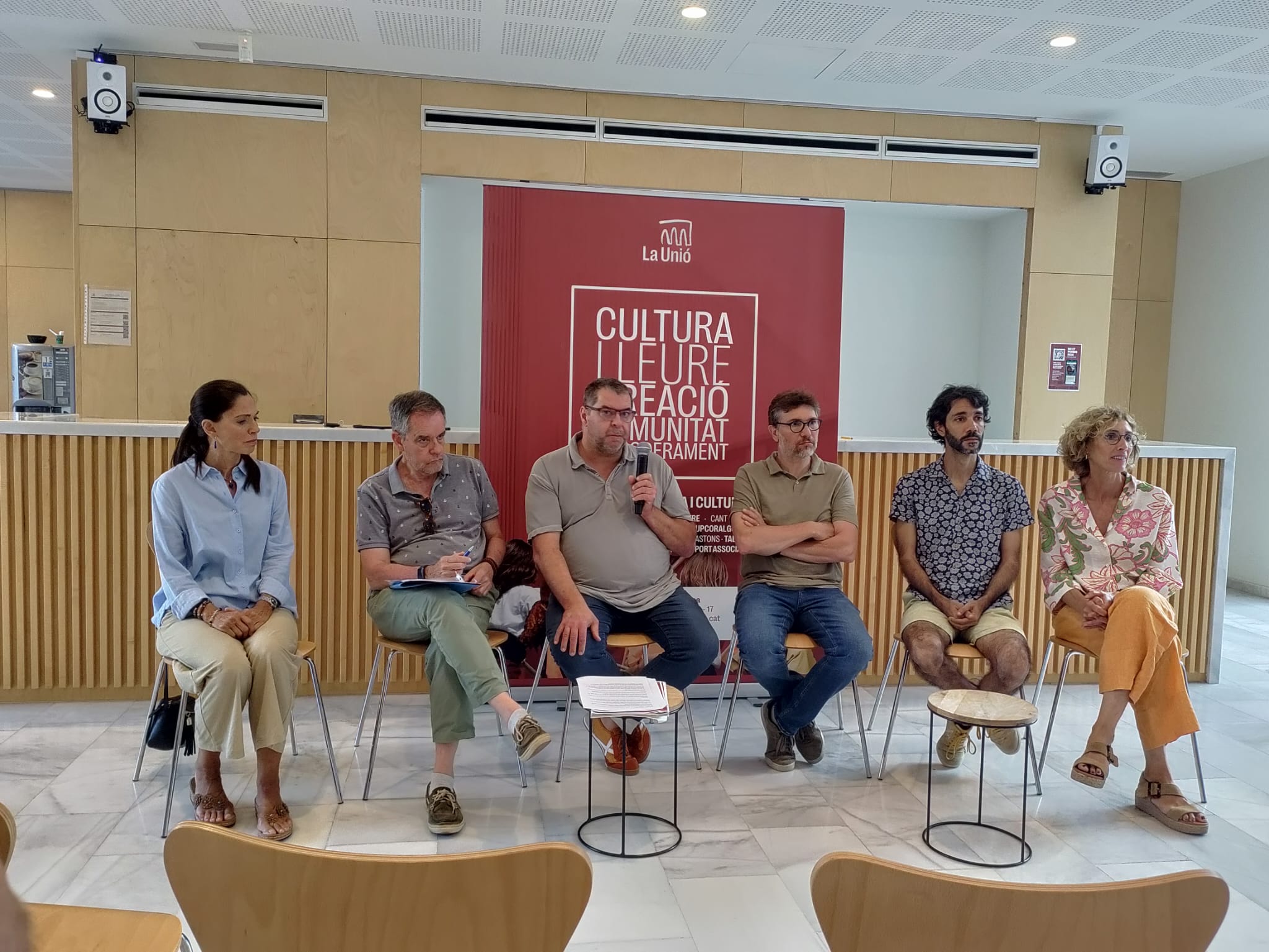 La junta de La Unió durant la roda de premsa FOTO: Cedida