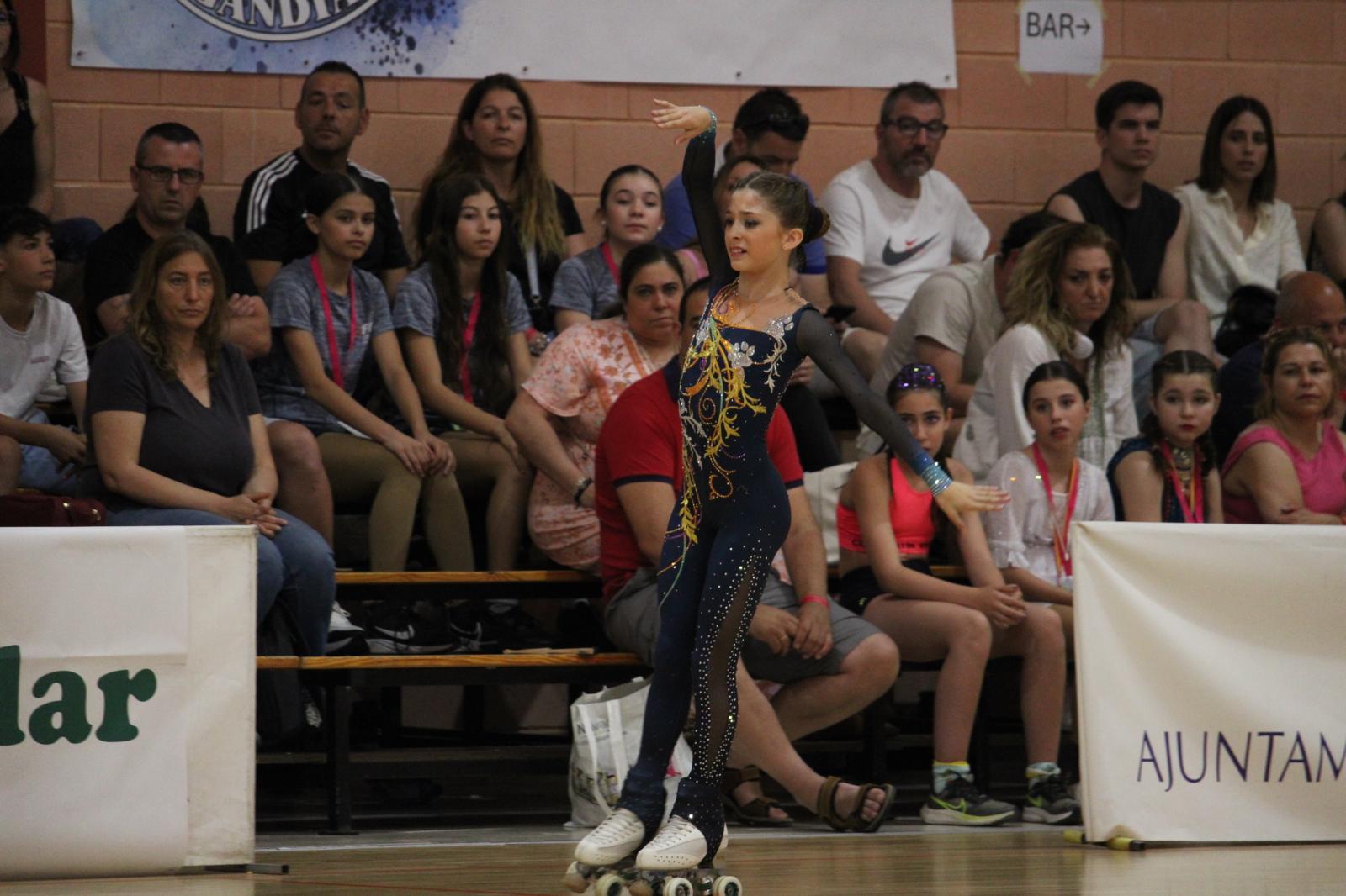 La santcugatenca Júlia Caravantes durant el Campionat d'Espanya de patinatge artístic de Solo Dance. FOTO: Cedida