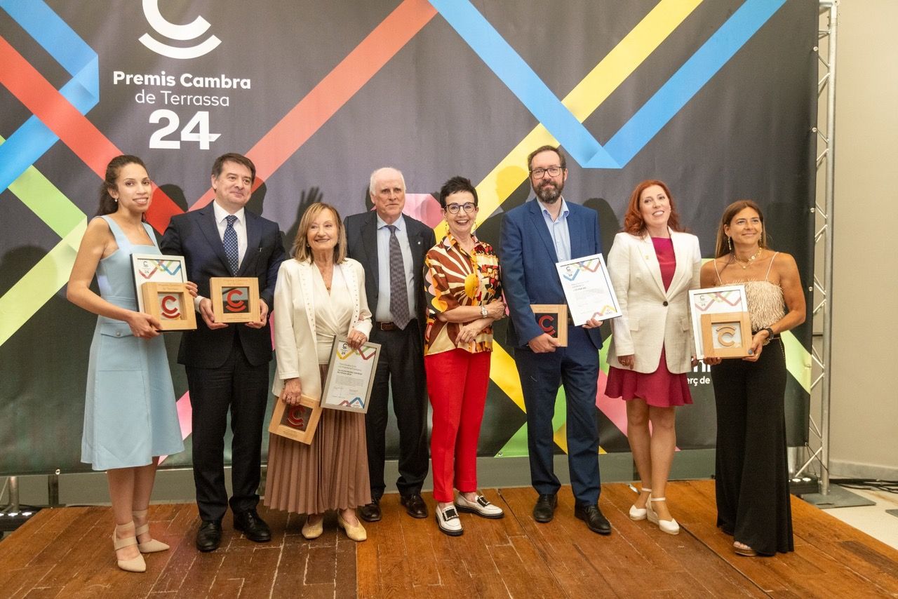 Els premiats en aquesta edició dels Premis Cambra de Terrassa FOTO: Cedida