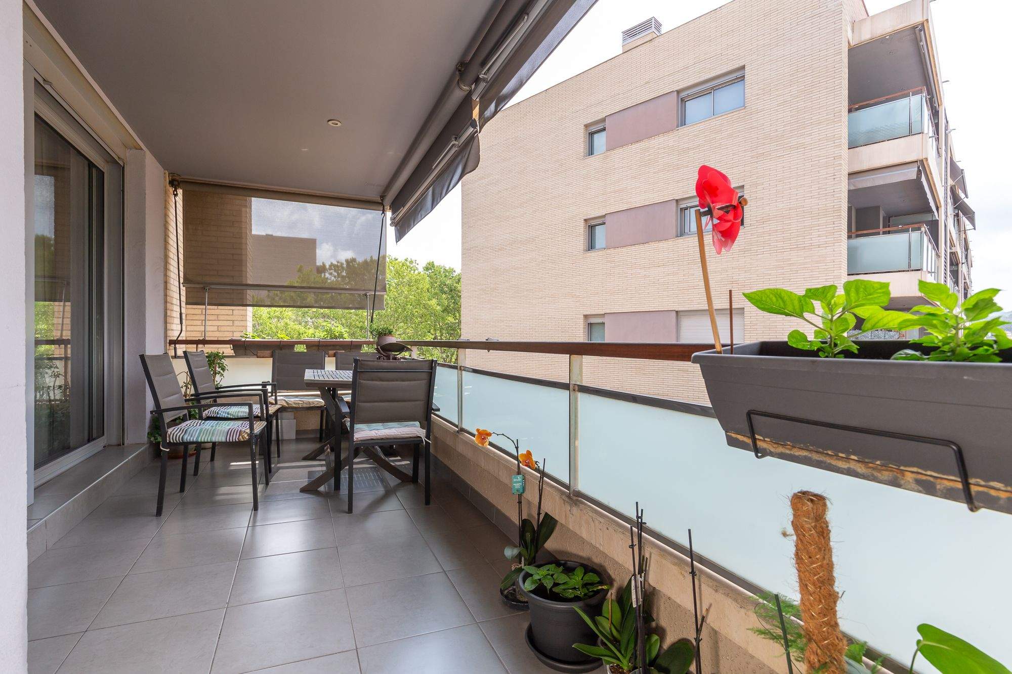 Terrassa del pis de Sant Cugat d'Amat Immobiliaris. FOTO: Cedida