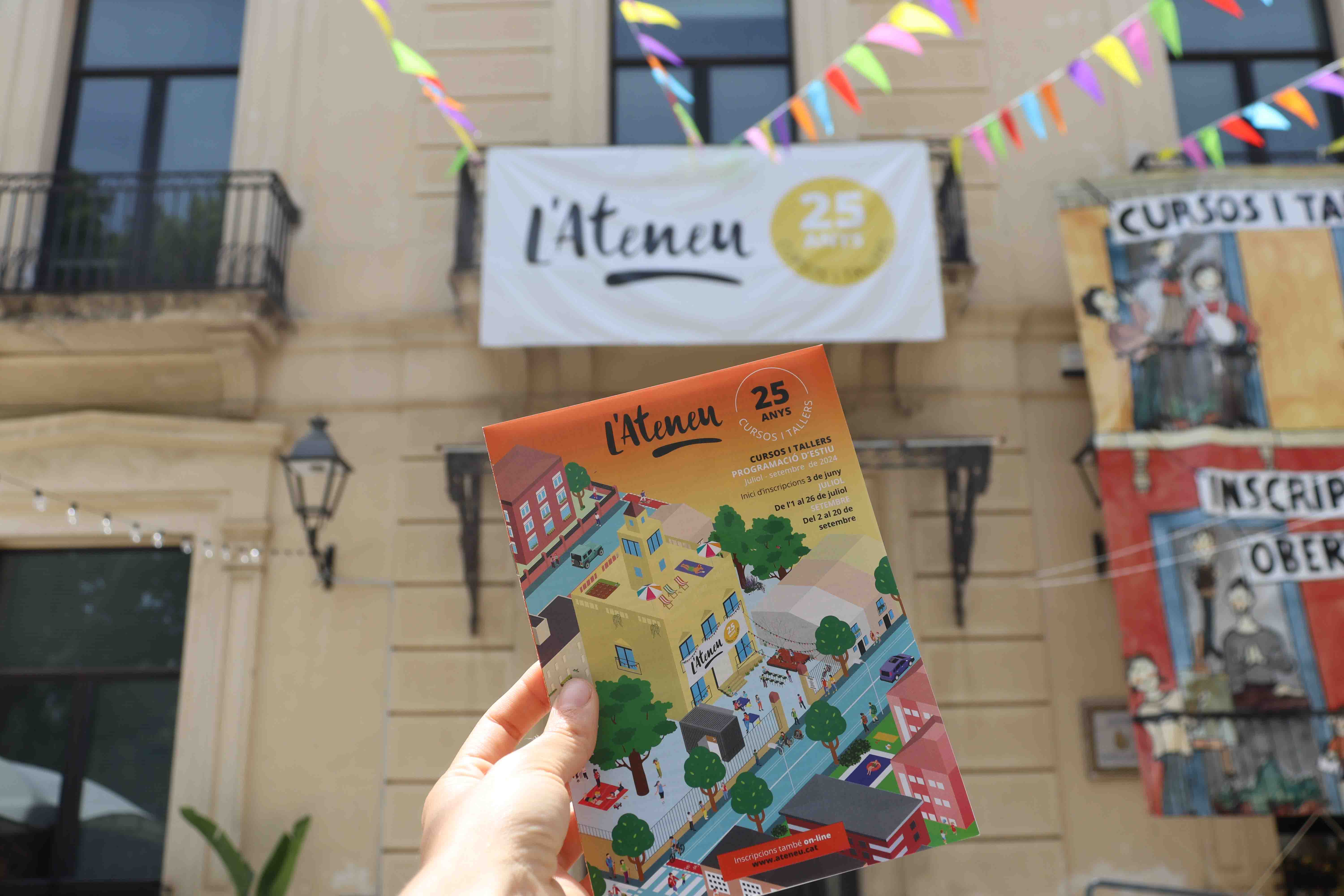 Programa d'activitats de l'Ateneu. FOTO: Cedida per l'Ateneu Santcugatenc