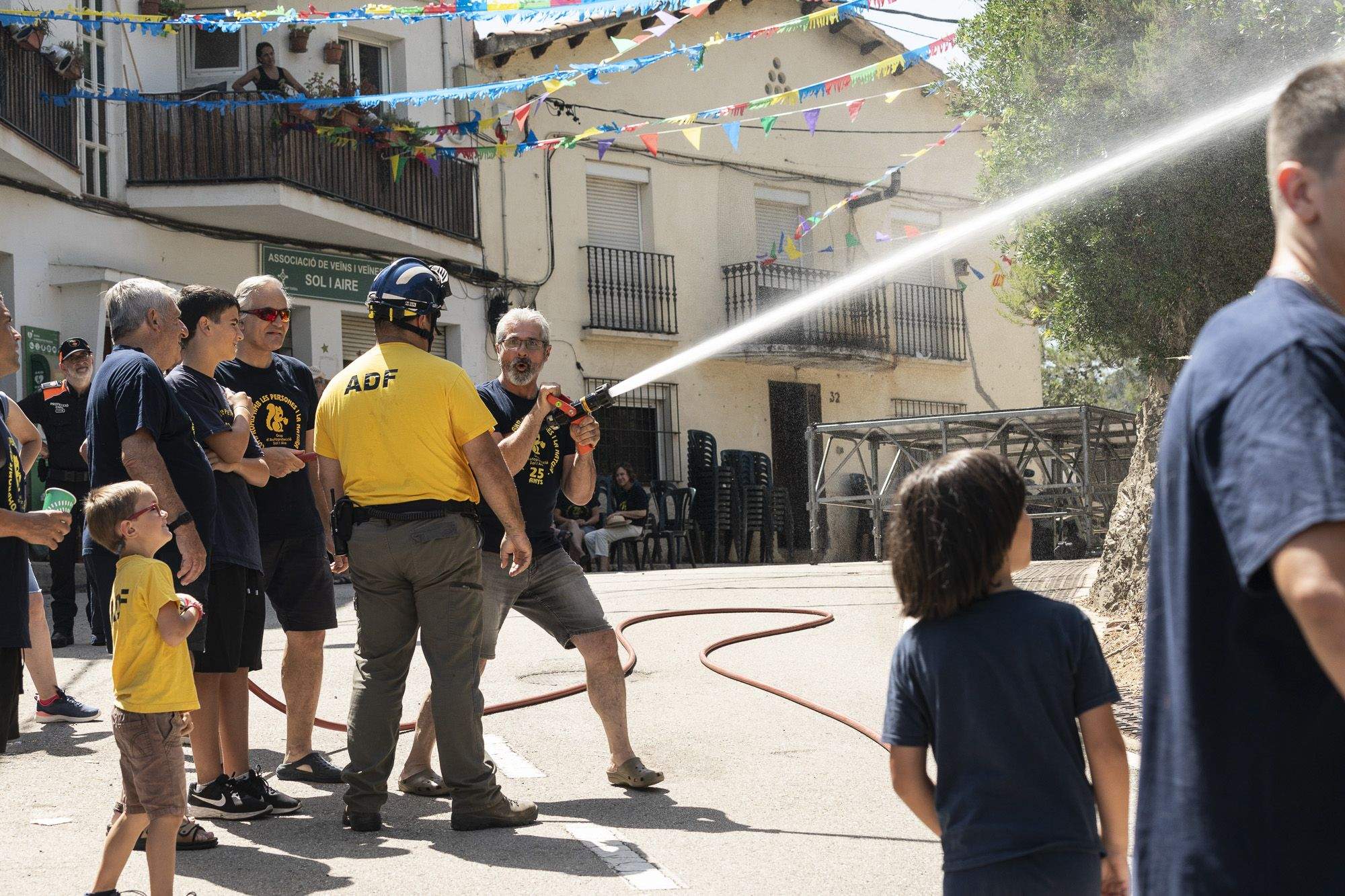 Pràctiques del Grup d'autoprotecció durant la Festa Major de Sol i Aire. FOTO: Mireia Comas