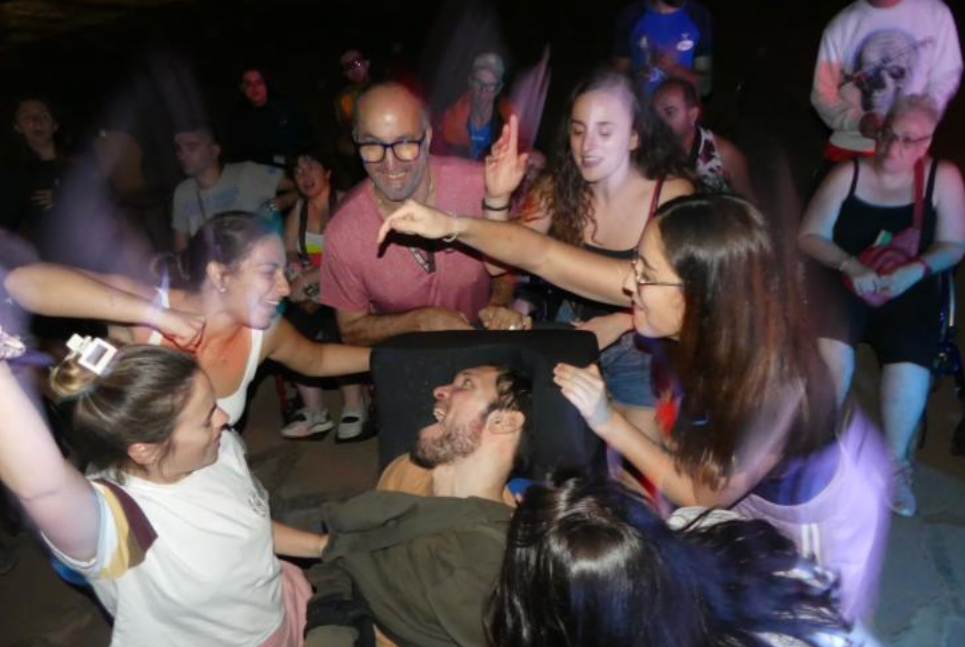 Les vacances permeten allunyar-nos de les preocupacions laborals i personals, reduint els nivells d’estrès. FOTO: Cedida