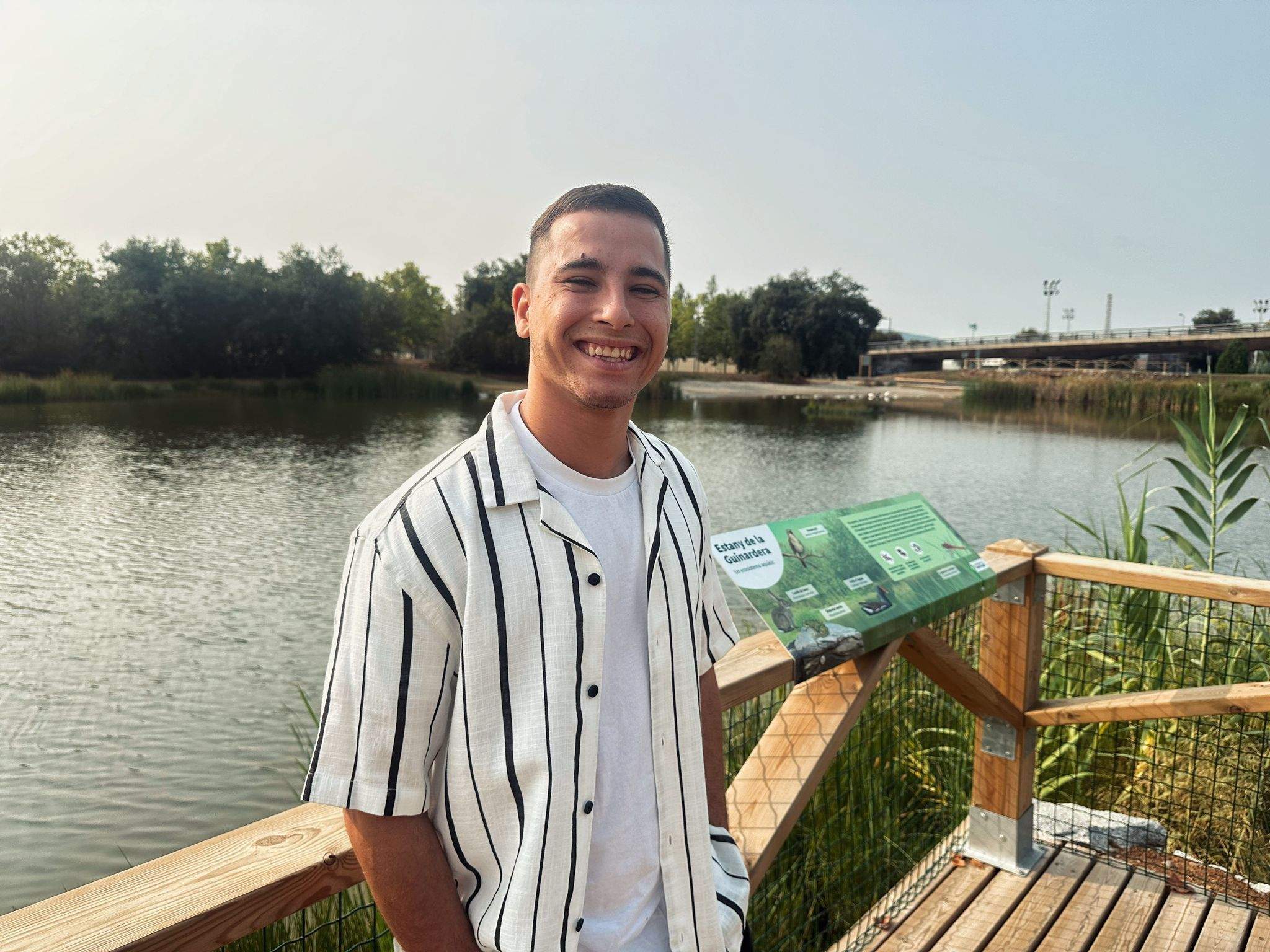 Arnau Navarro, impulsor i fotògraf del projecte @estanylaguinardera. FOTO: Lluna Fabregat