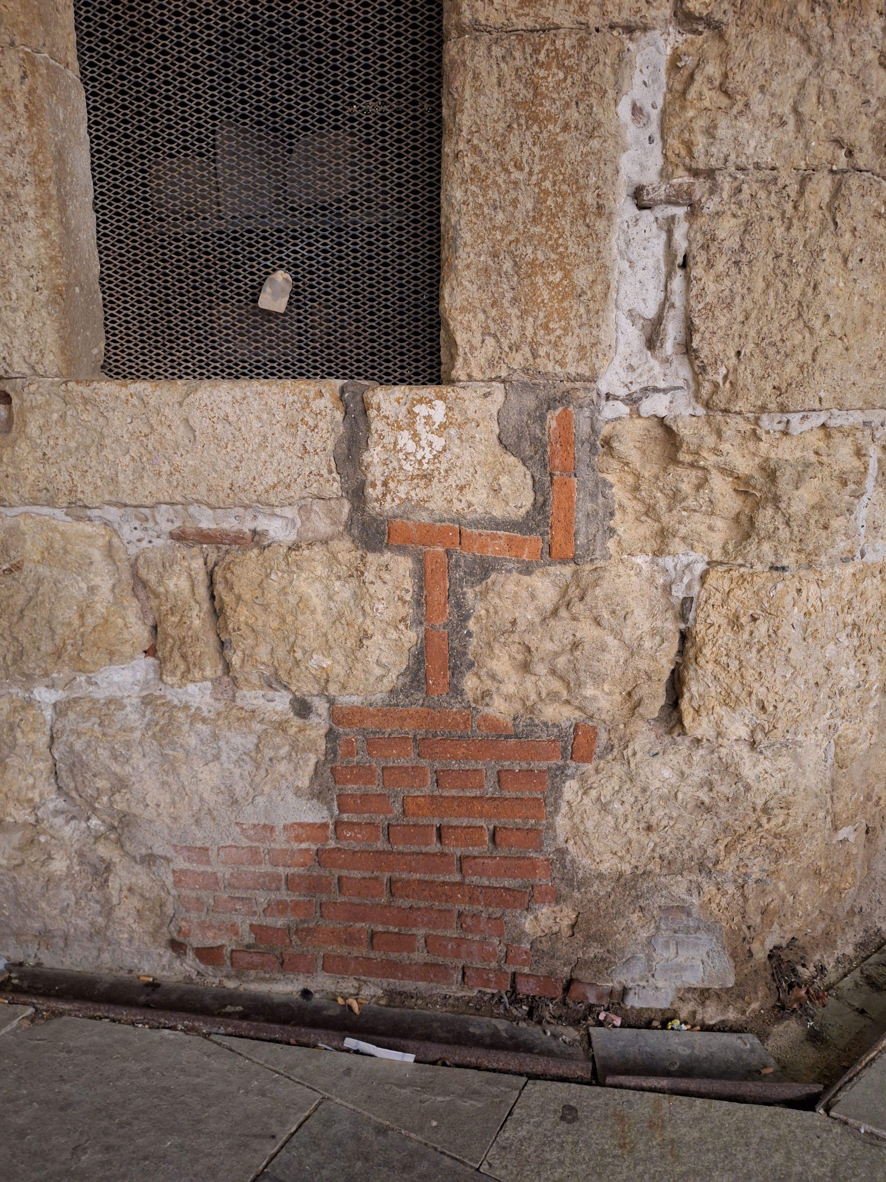 Mala reparació. FOTO: Olga Marín Castellví