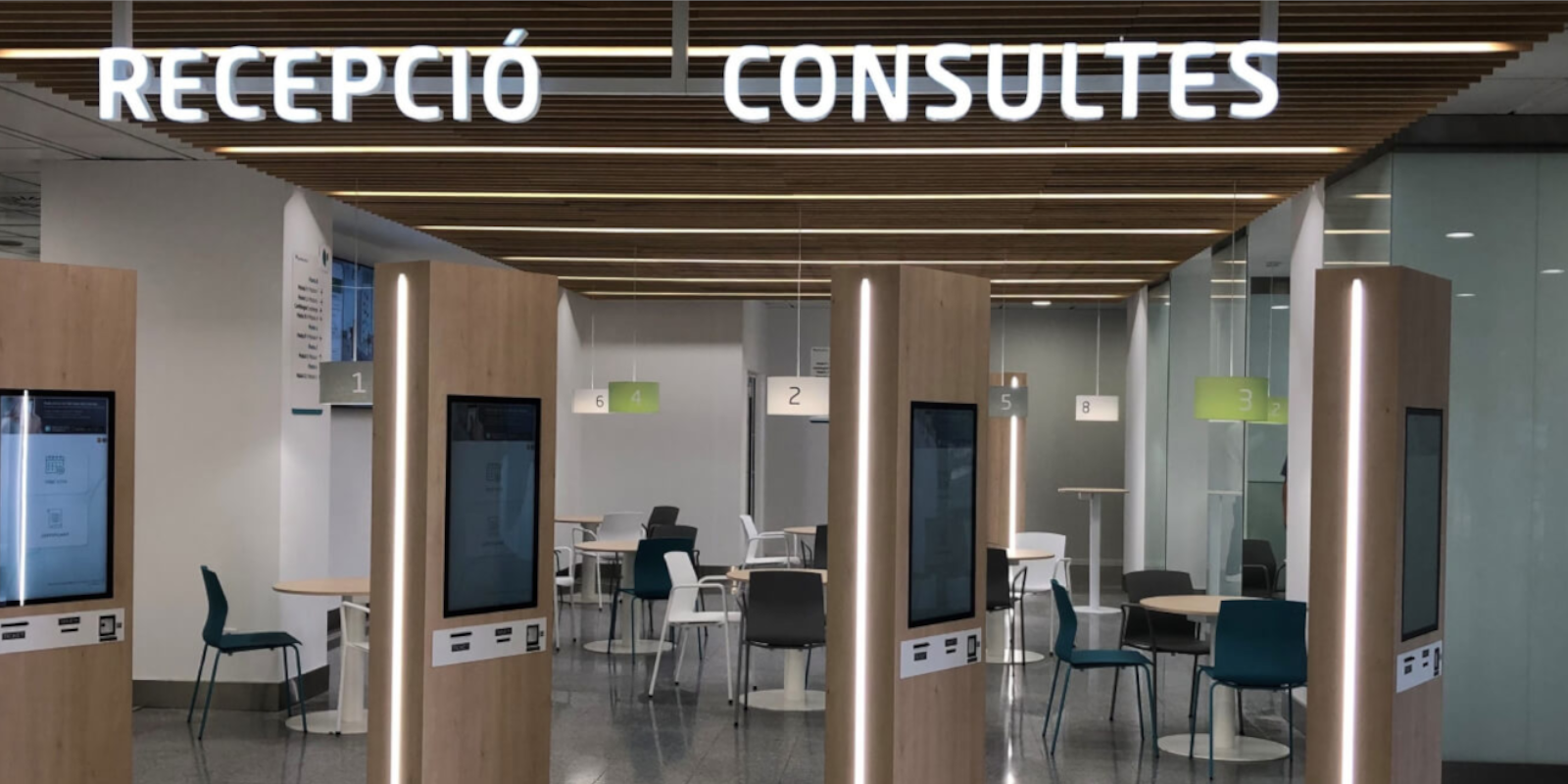 Recepció de consultes a l'Hospital Universitari General de Catalunya. FOTO: Cedida