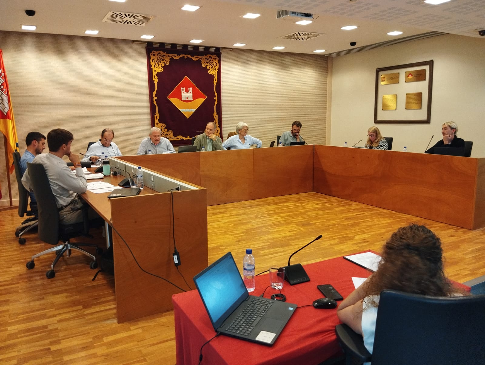 adf01508 d580 4566 9678 cdc25c377174