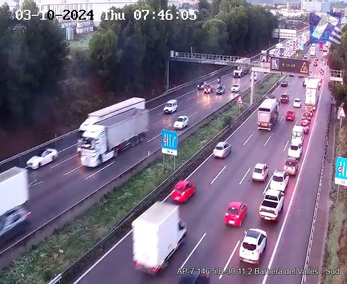 Retencions a l'AP-7 a Sant Cugat en sentit sud FOTO: Trànsit