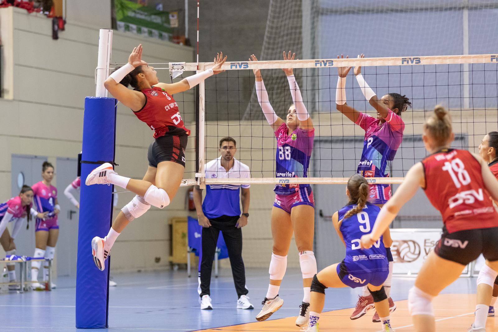 Victòria del DSV Club Voleibol Sant Cugat el contra Tenerife Libby’s La Laguna. FOTO: Cedida pel DSV CV Sant Cugat 