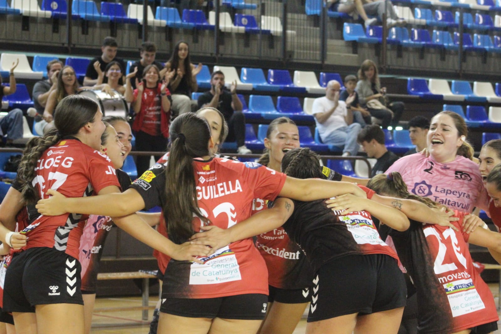 Victòria del Handbol Sant Cugat femení. FOTO: Nielo Ballart