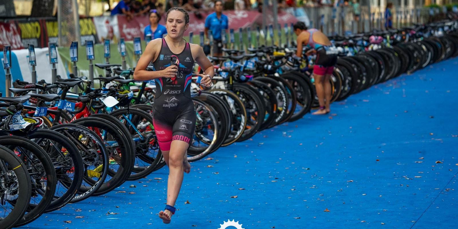 Maria Casals corrent en un triatló. FOTO: Cedida per Maria Casals