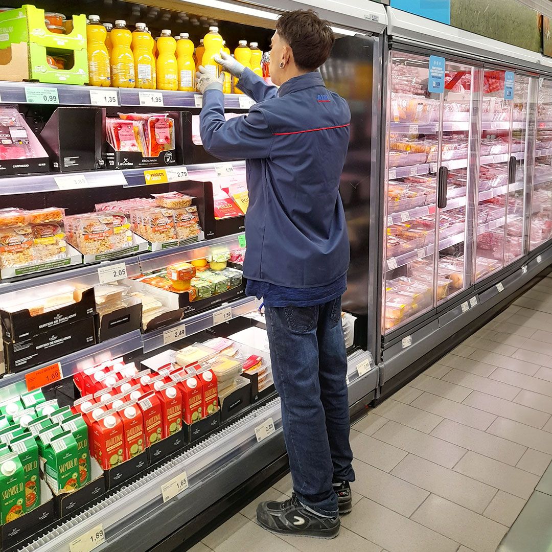 Jove santcugatenc treballant. FOTO: Cedida per LaFact