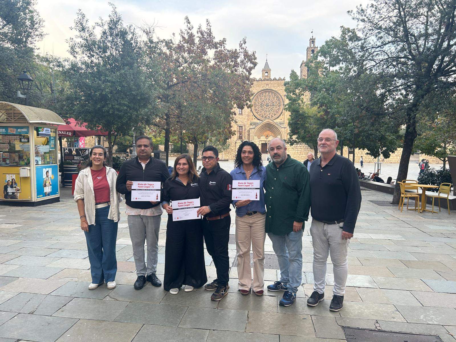 Entrega dels diplomes als guanyadors de la Ruta de Tapes FOTO: Cedida