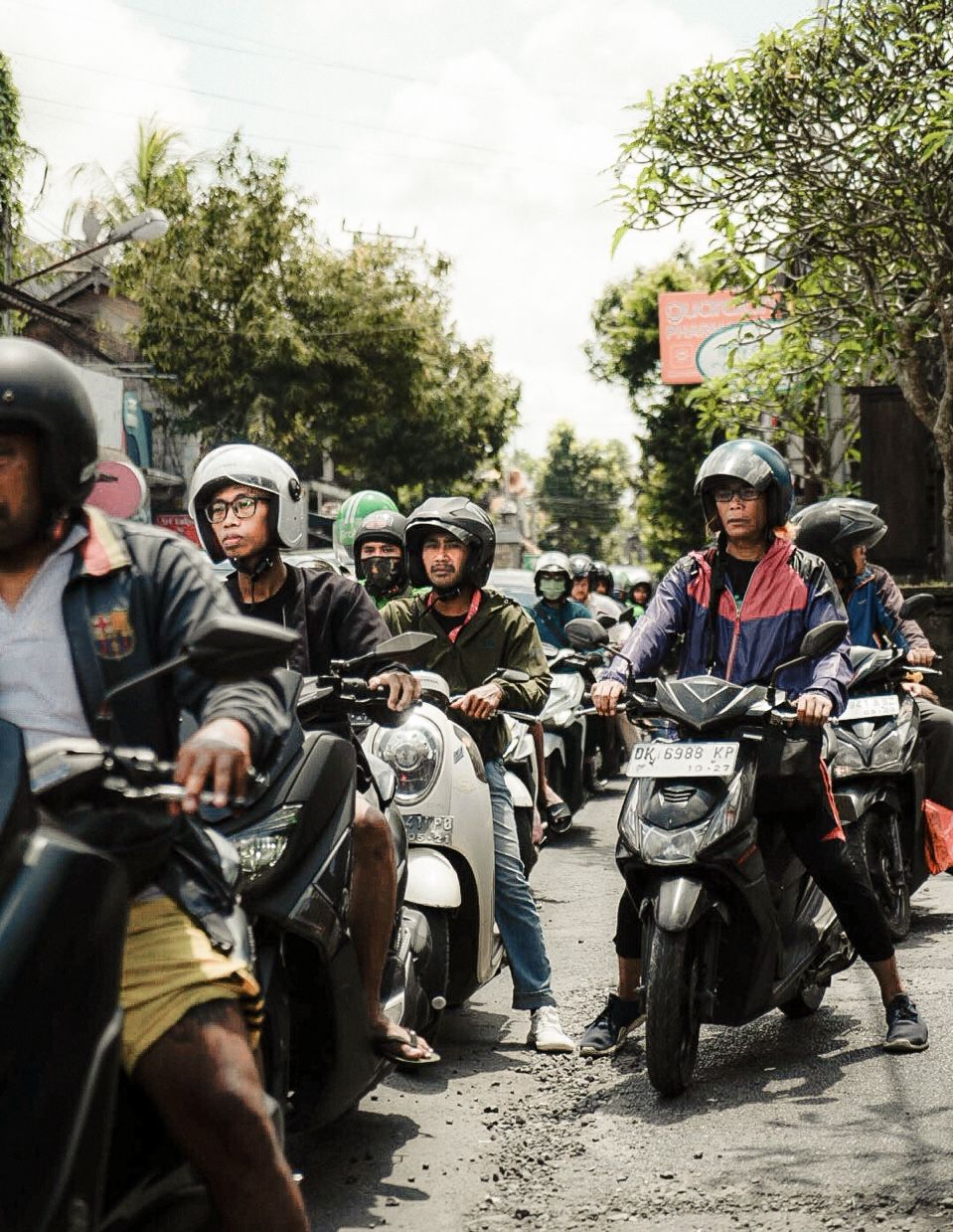 Preparats, llestos, . . .  Ja!!! · Bali FOTO: Montse Texidó Carbonell