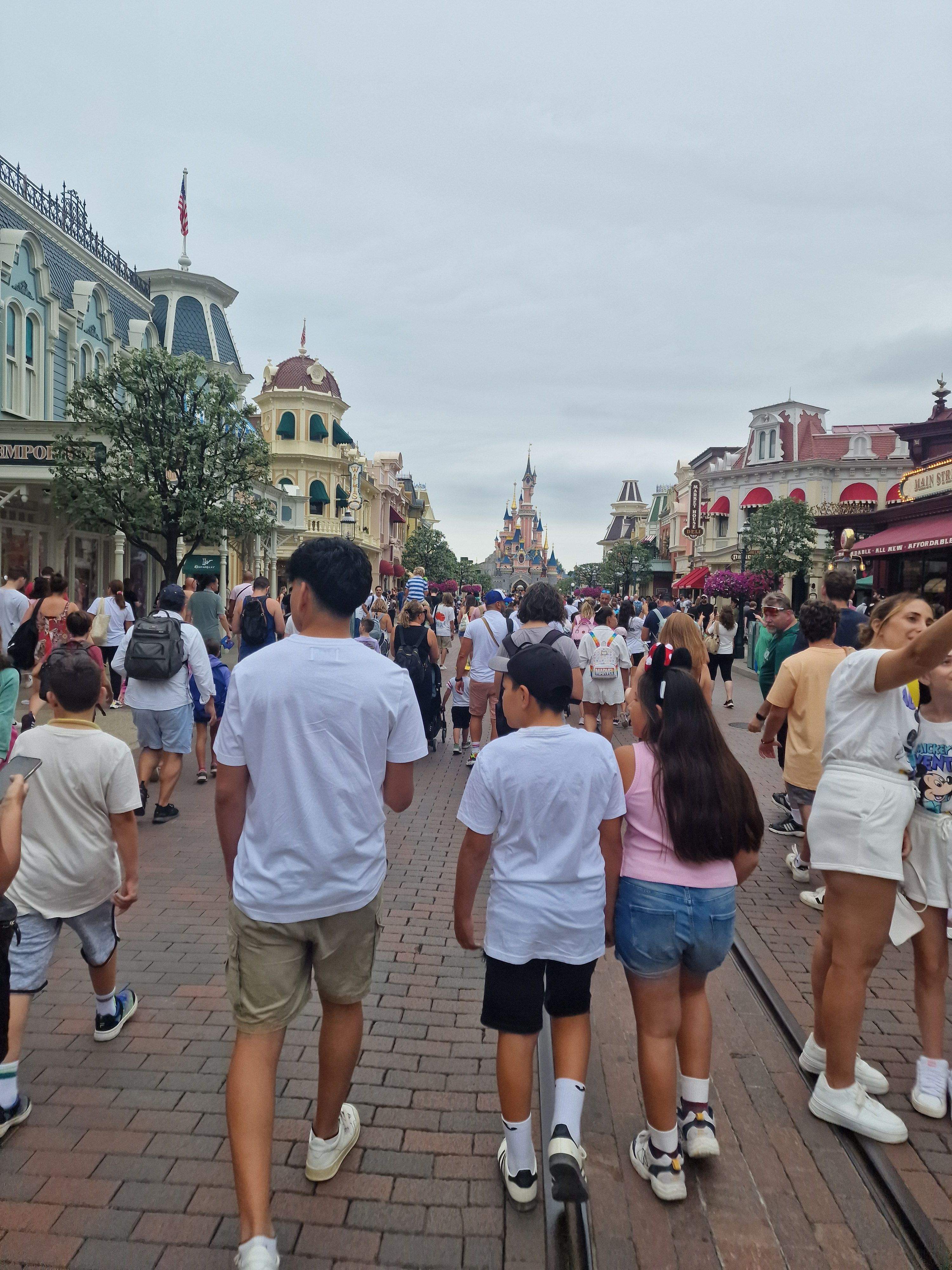 Juntos hasta el final · París  FOTO: Jorge Salvatierra Rivera 