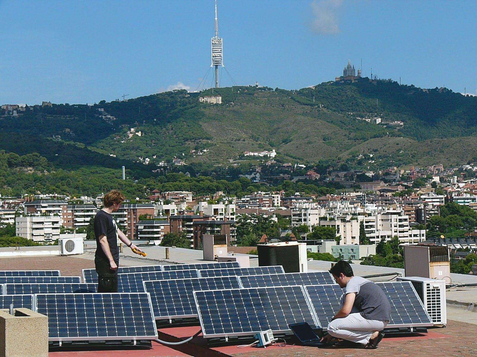 Els santcugatencs es poden beneficiar de descomptes en l'IBI per la instal·lació de plaques solars fotovoltaiques. FOTO: Cedida