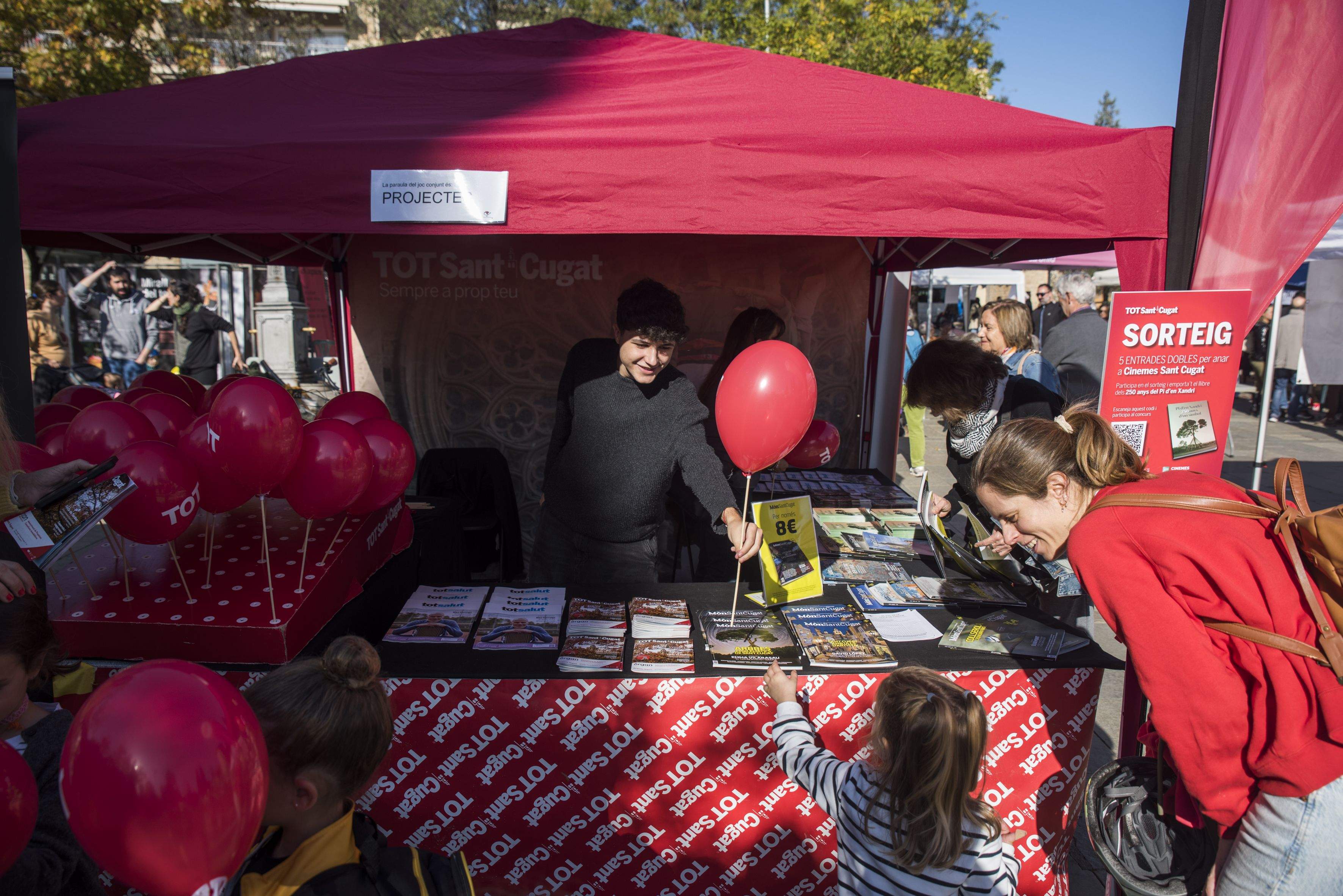 L'estand del TOT Sant Cugat durant la Festa de Tardor 2024 FOTO: Bernat Millet