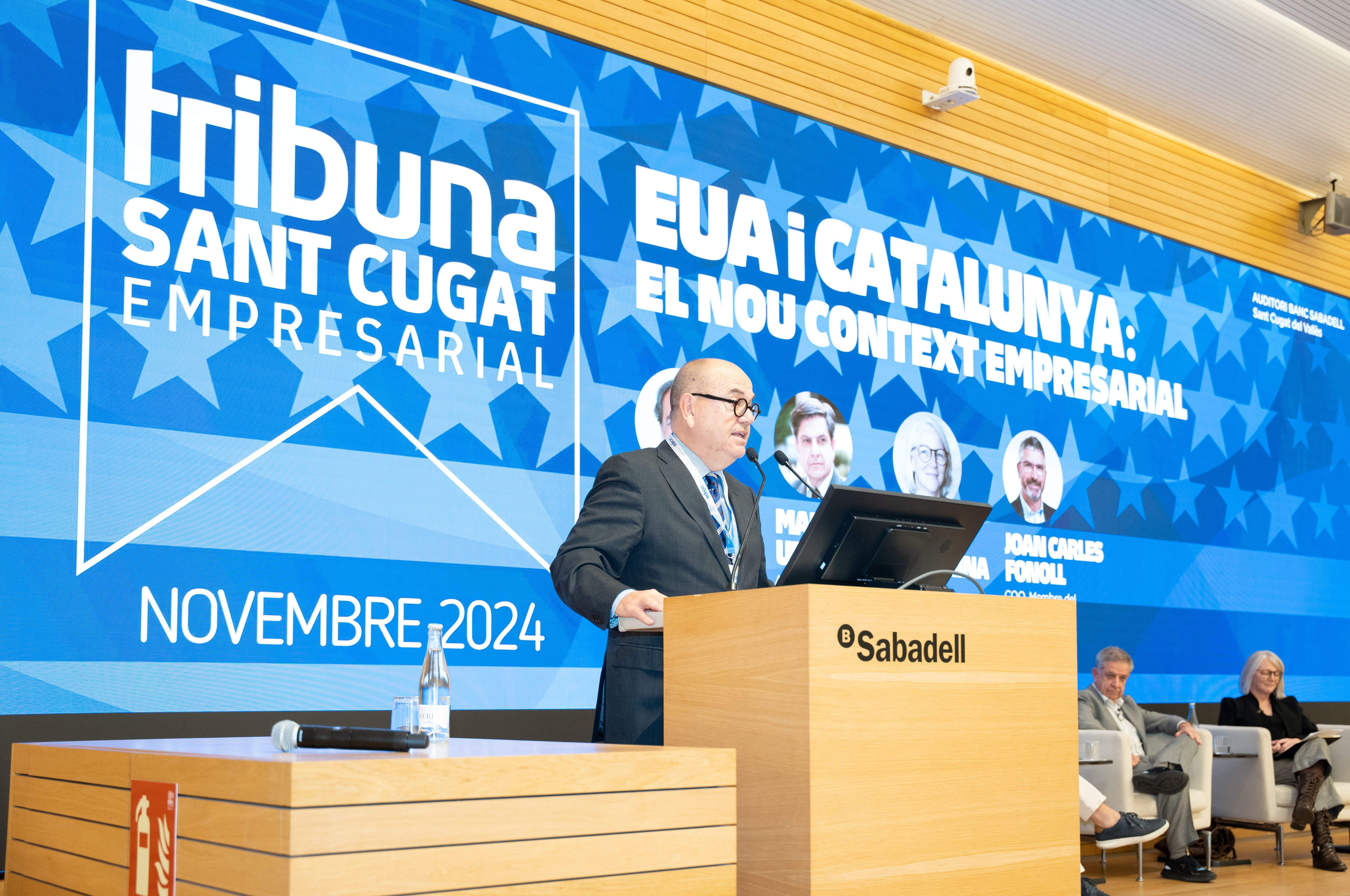 Eduard Torres, president de Sant Cugat Empresarial, durant la darrera sessió del Tribuna Sant Cugat Empresarial a l'auditori del Banc Sabadell a la ciutat. FOTO: Carme de Olazábal/Sant Cugat Empresarial