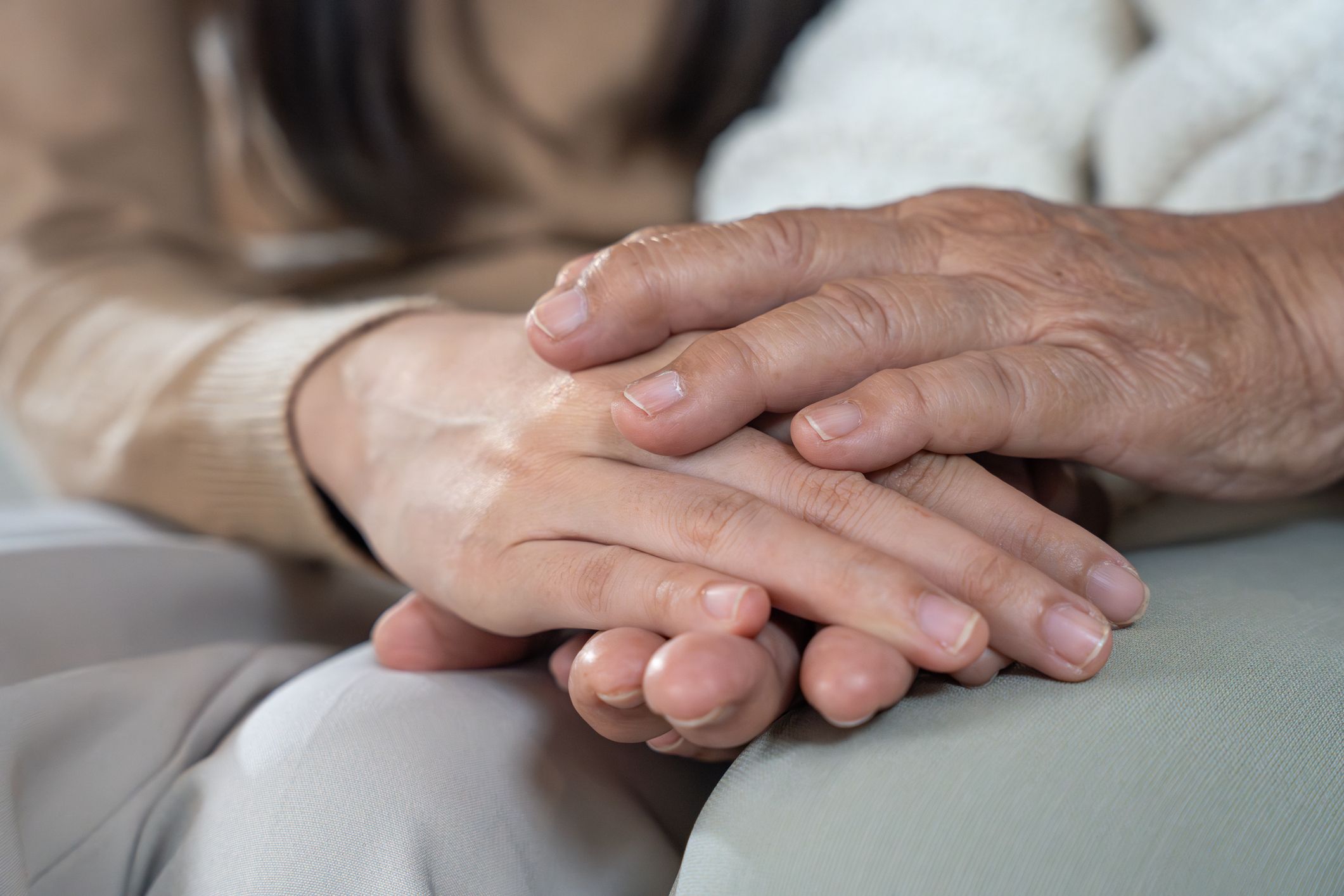 Cuidar amb amor i adaptar-se a cada etapa és clau en les demències. FOTO: Cedida
