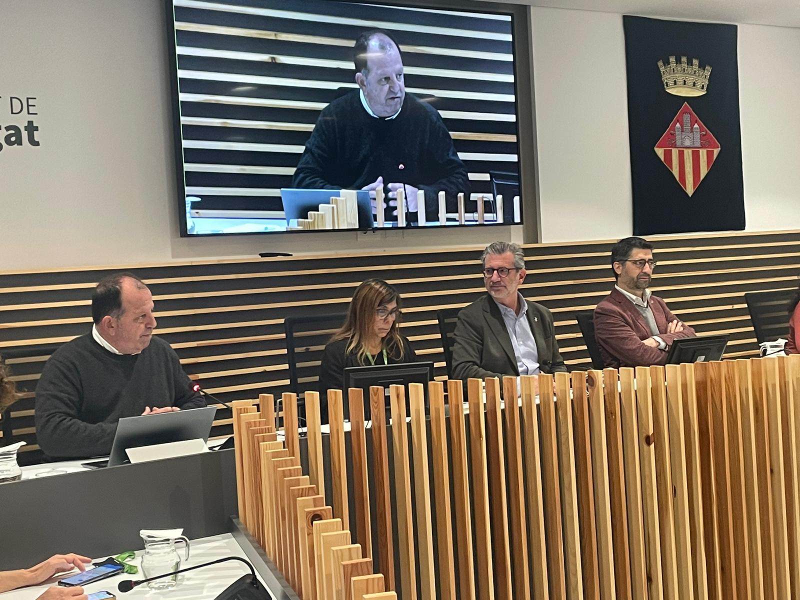 Brugarolas, Paraira, Vallès i Puigneró durant el ple de pressupostos FOTO: TOT Sant Cugat