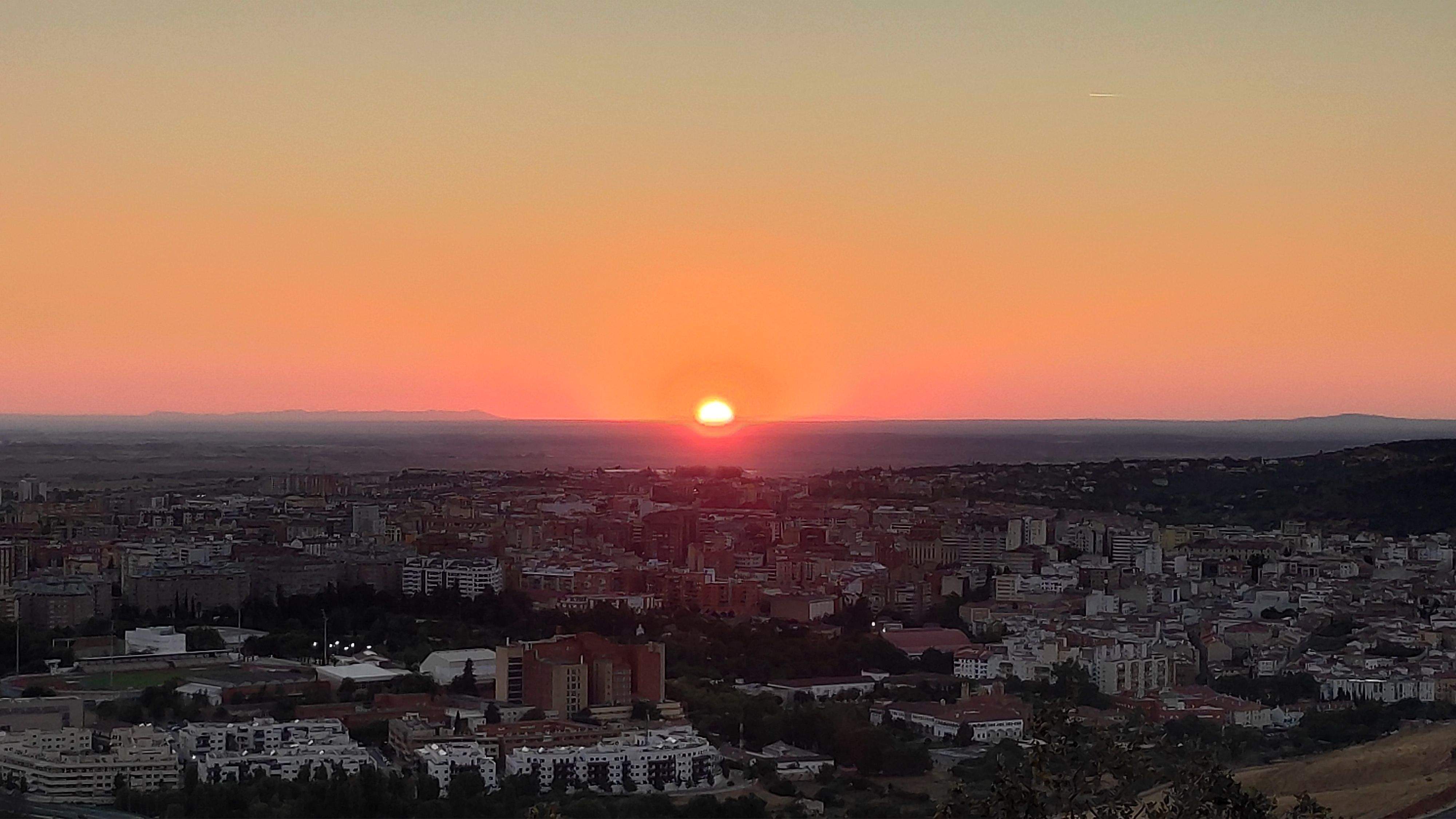Atardecer cacereño · Cáceres FOTO: Eva Godino Francisco 