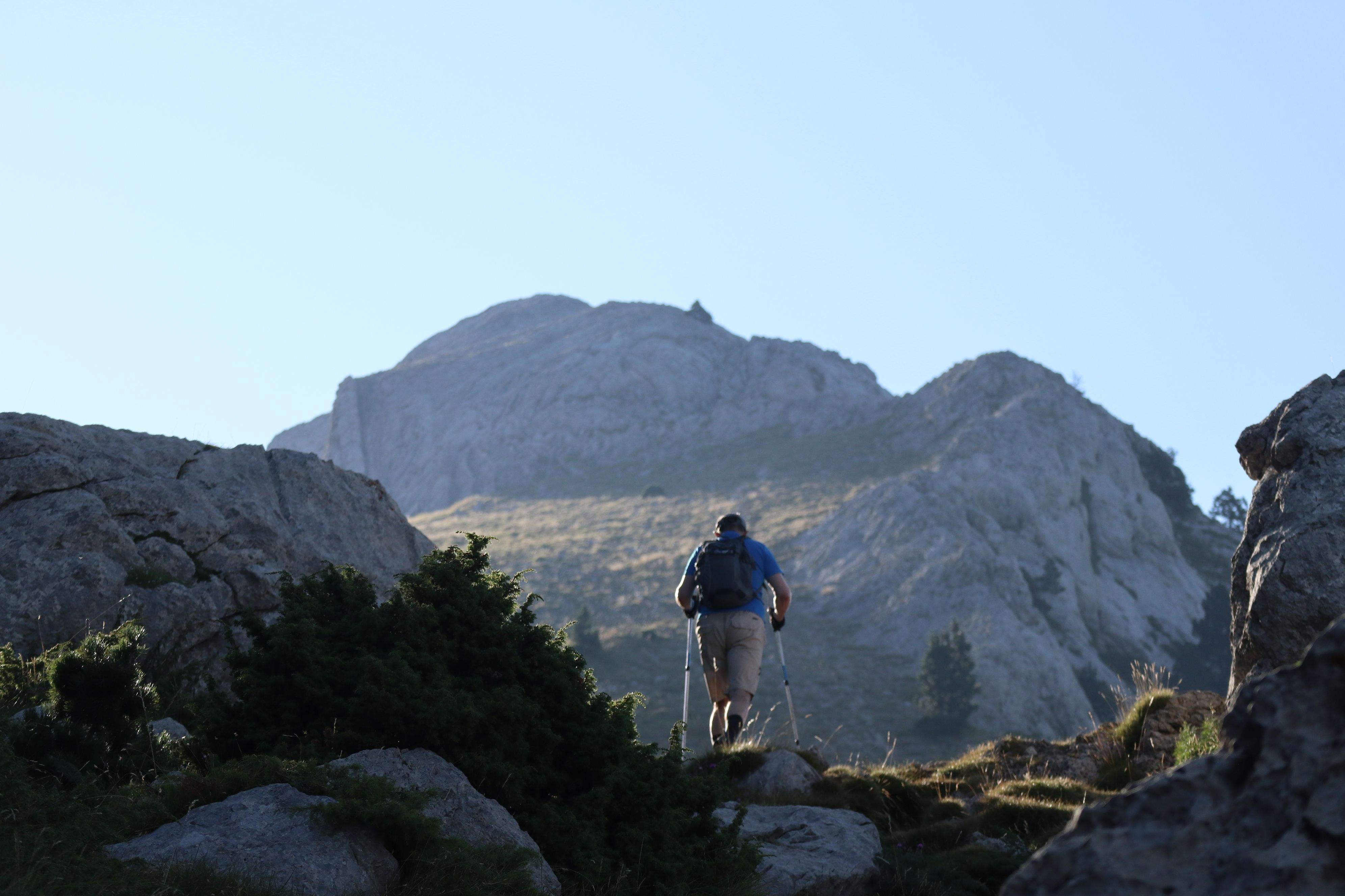 A l'alba, mira a l'est · Pedraforca FOTO: Àlex Sala Carbonell