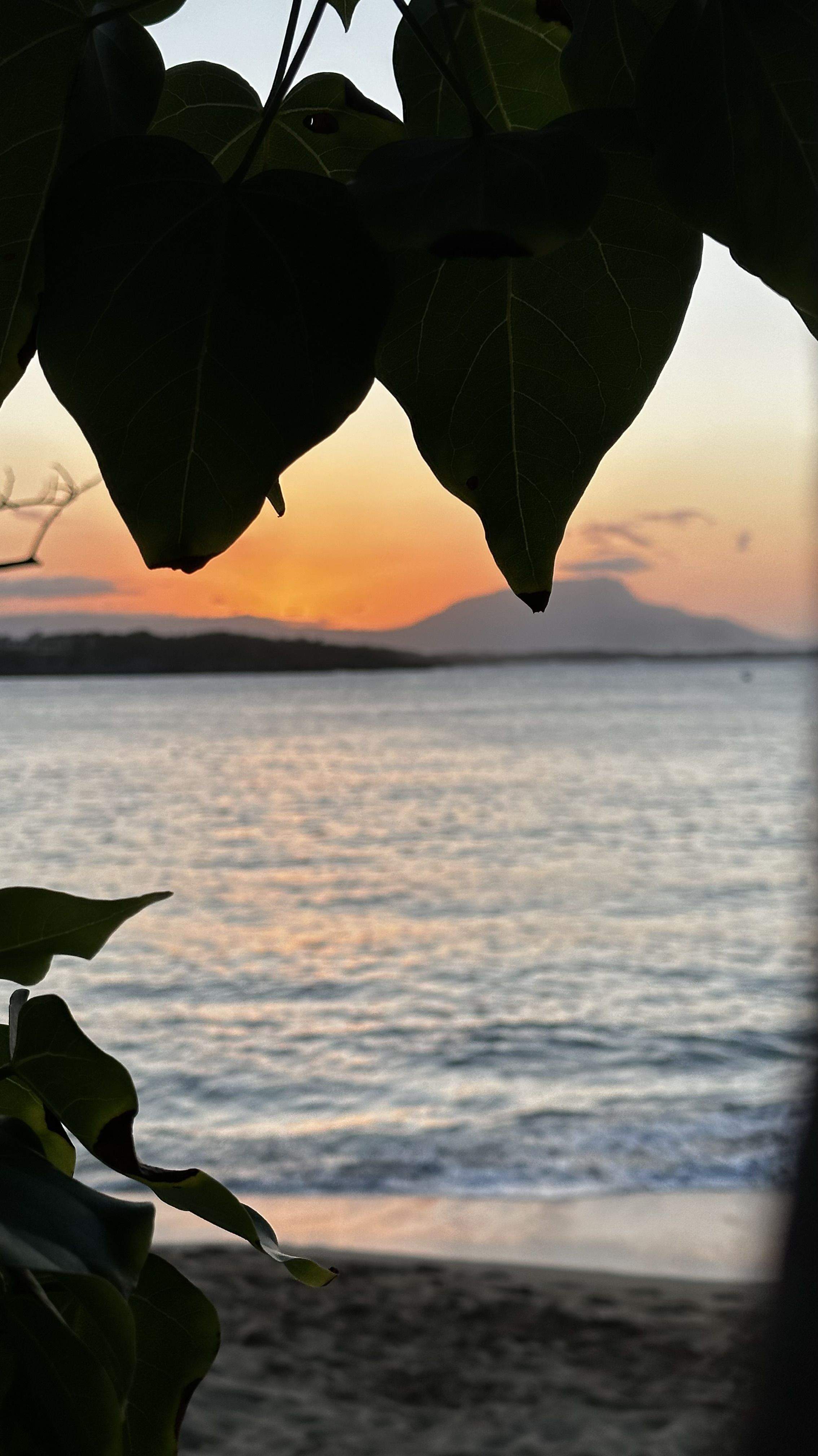 Atardecer · República Dominicana FOTO: Leonor Jimenez