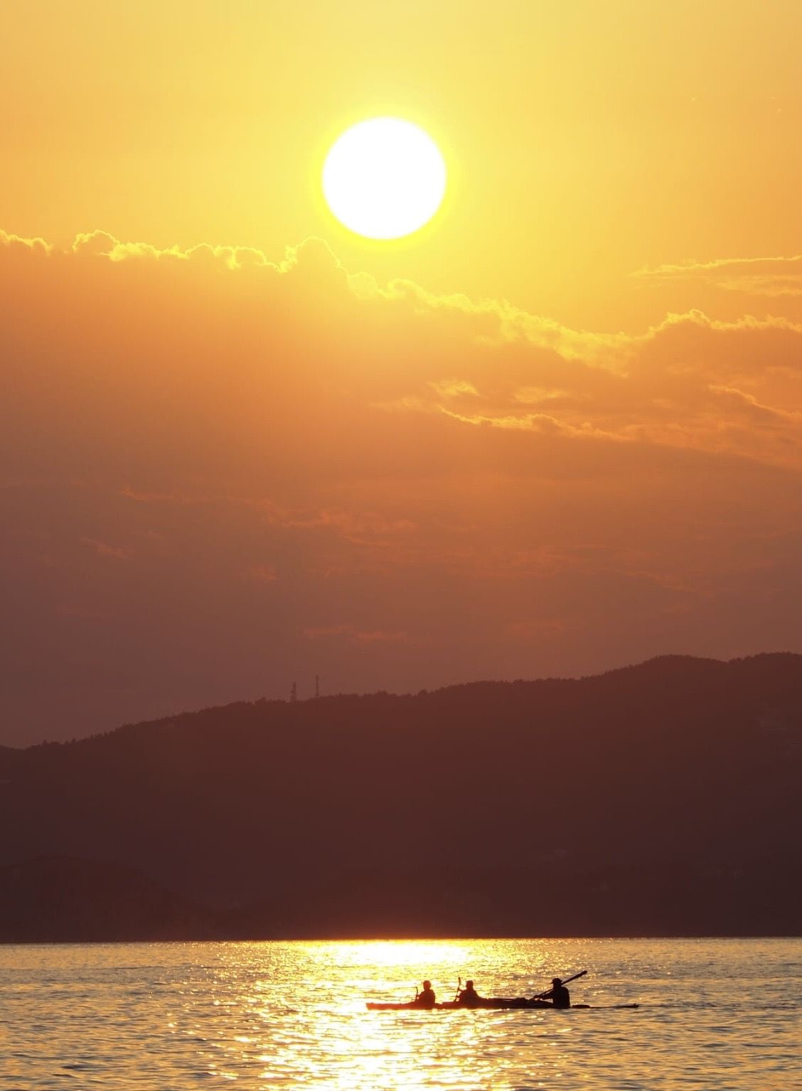 Insignificant i iluminat · Illa Skopelos, Grècia FOTO: Violeta Queralt Cornet