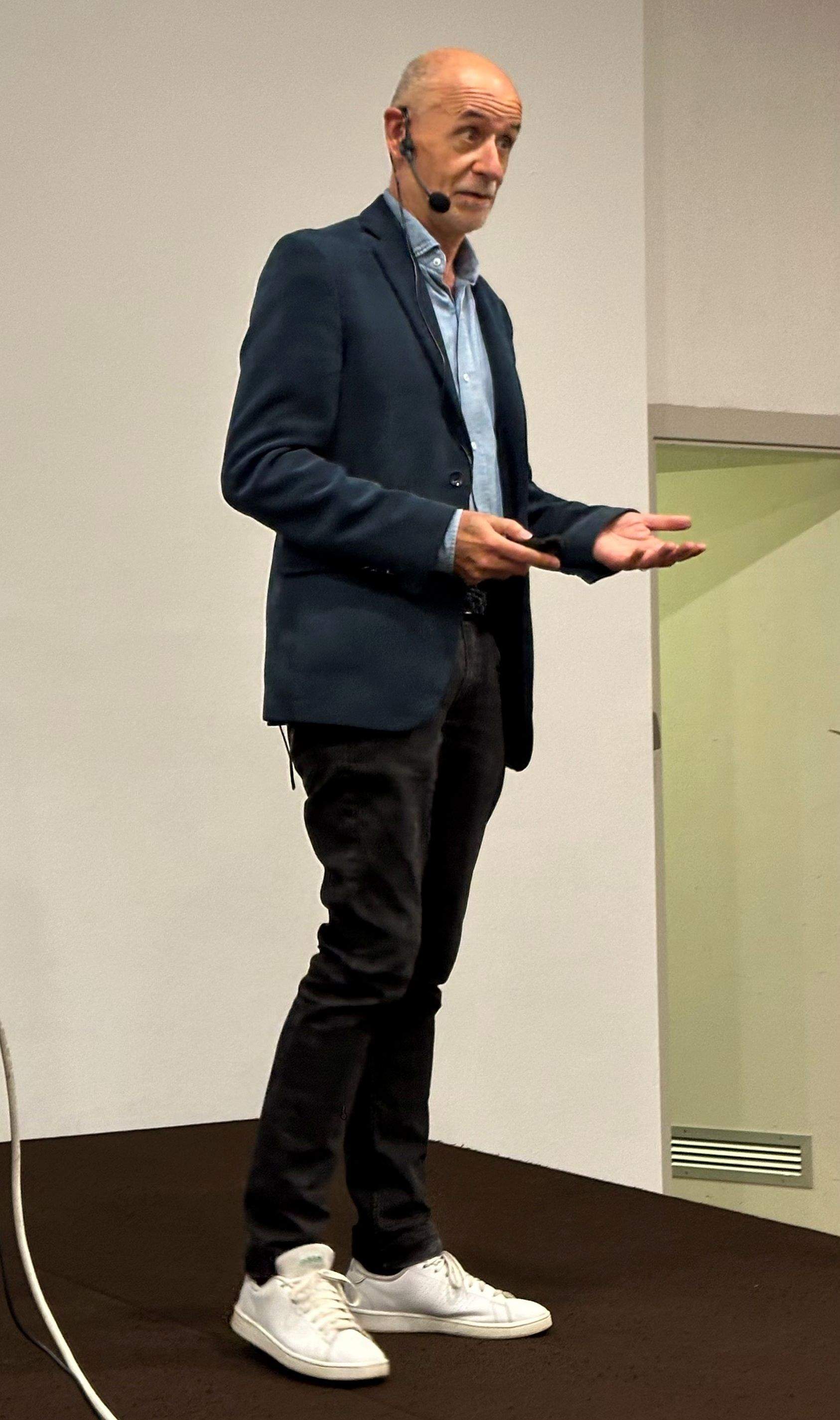 L’astrònom i astrofísic Joan A. Català. FOTO: Aula d'Extensió Universitària