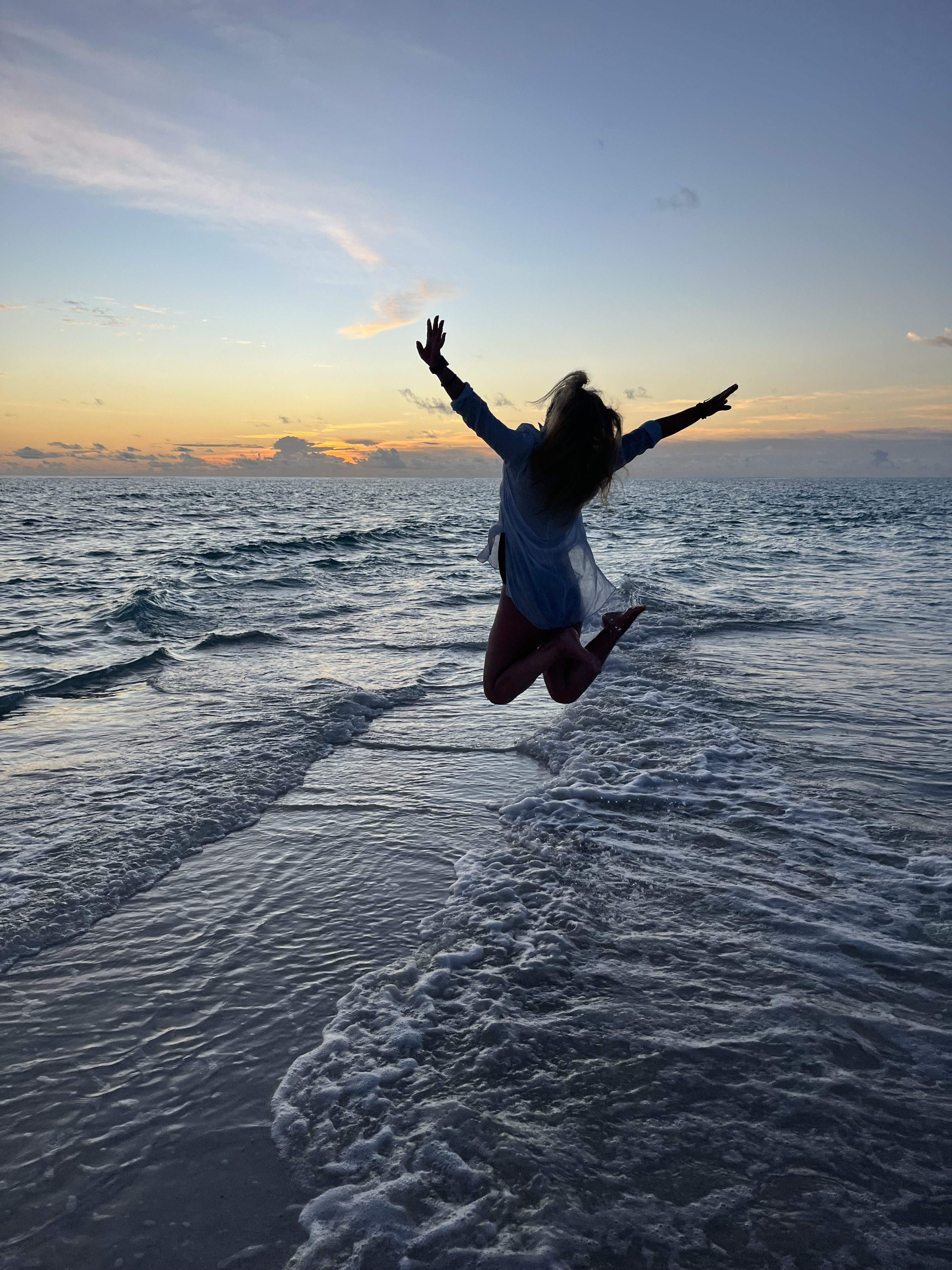 Dancing in the sea · Ari Atol Maldives (Kuramathi Island Resort) FOTO: Oscar Boldú Almacellas