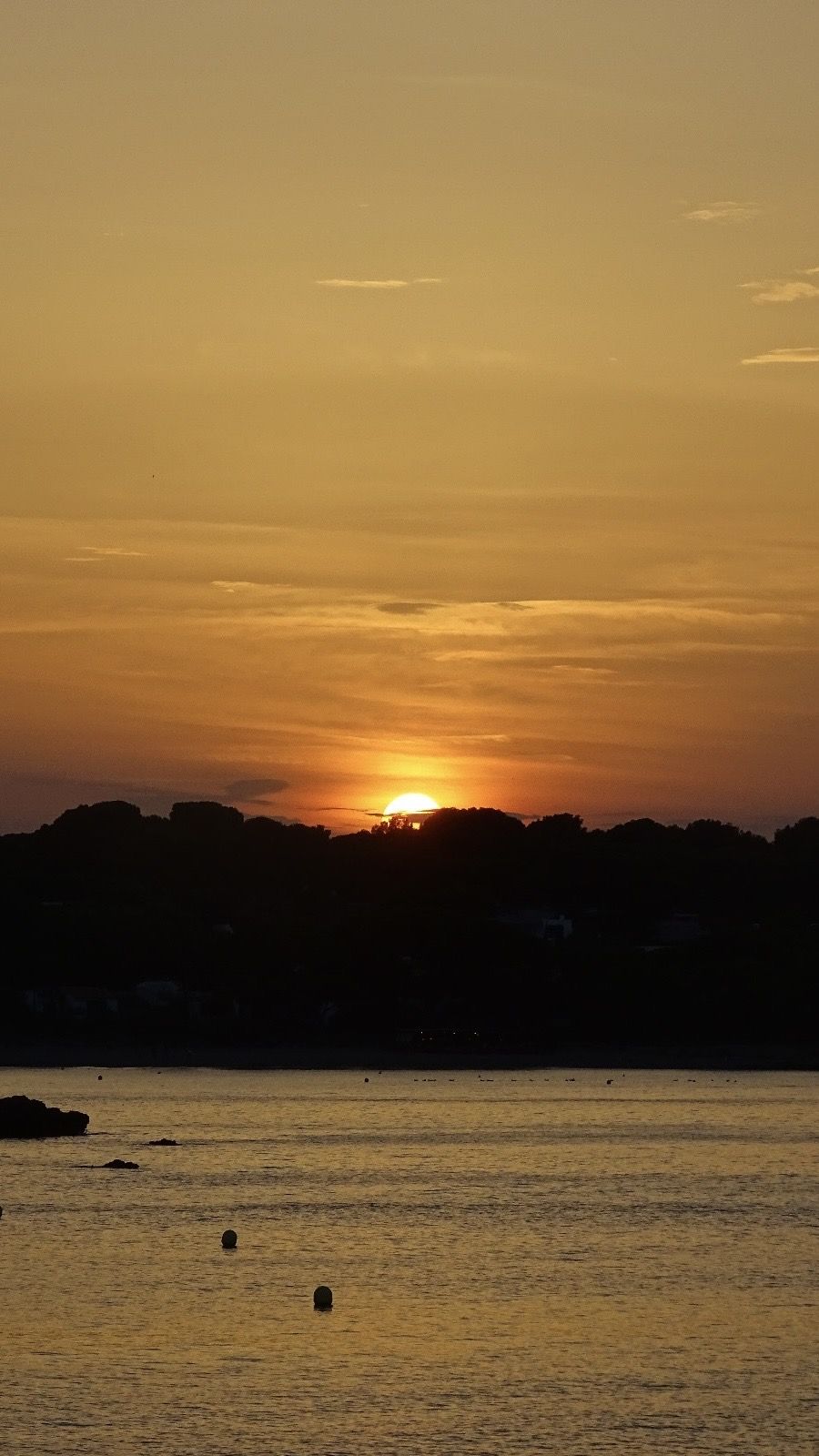 Posta de sol a L'escala · L'escala FOTO: Maria Alemany